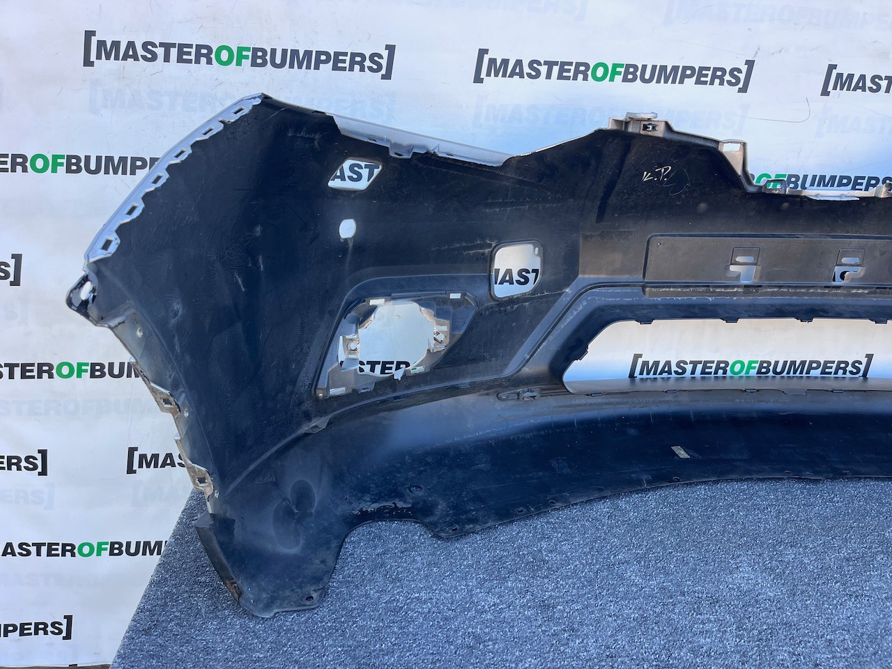 Nissan X Trail Acenta Mk3 2014-2017 Front Bumper 4 Pdc + Jets Genuine [l713]