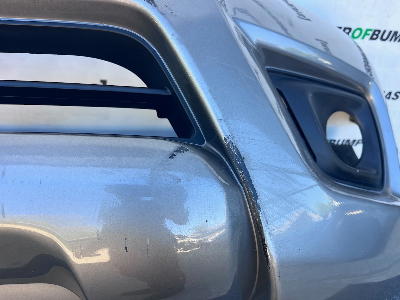 Nissan Navara Tekna Pick Up Mk4 2016-2021 Front Bumper No Jets Genuine [l716]