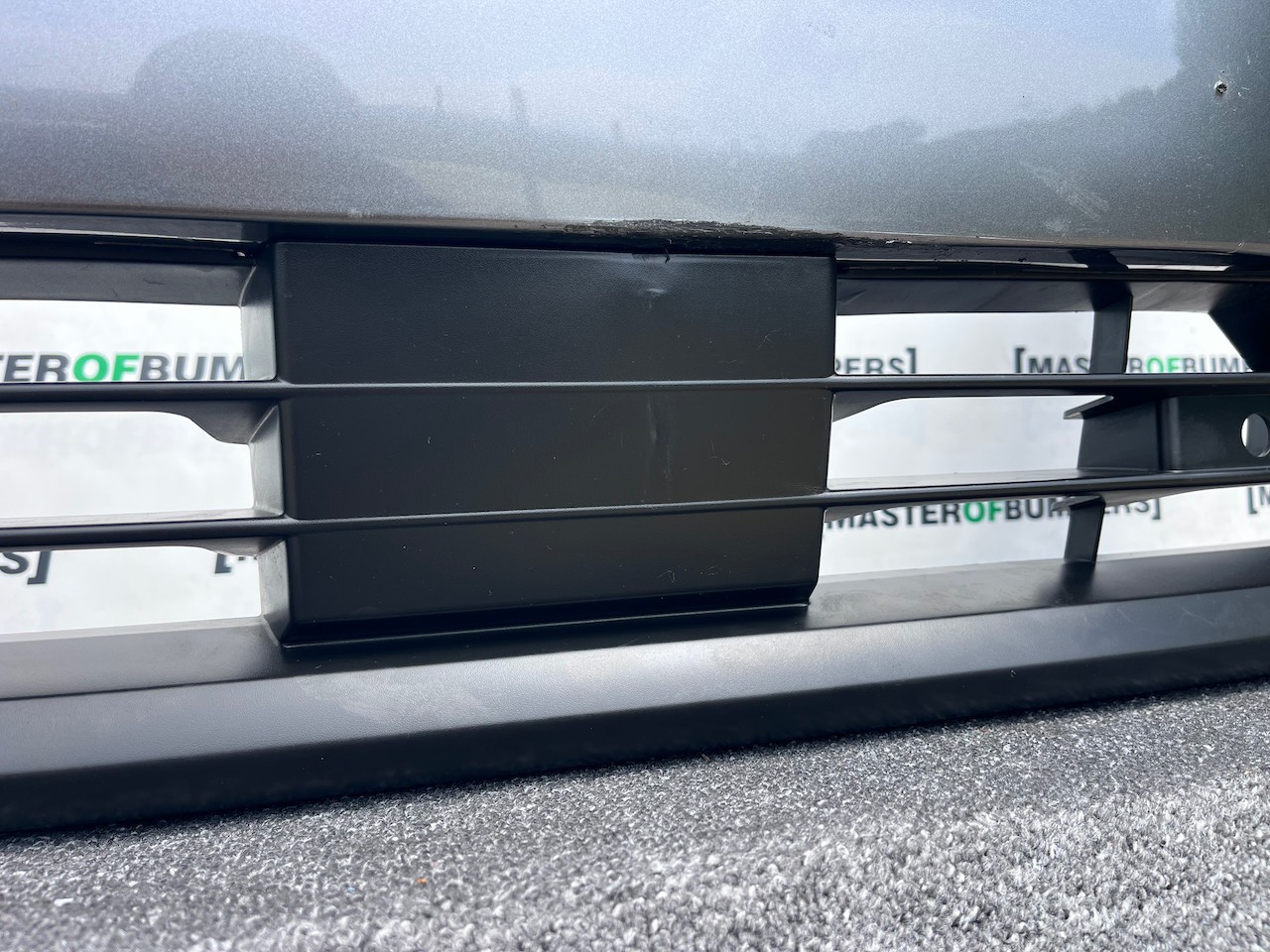 Nissan Juke Acenta Connect Mk2 2019-2025 Front Bumper 4 Pdc Genuine [l516]
