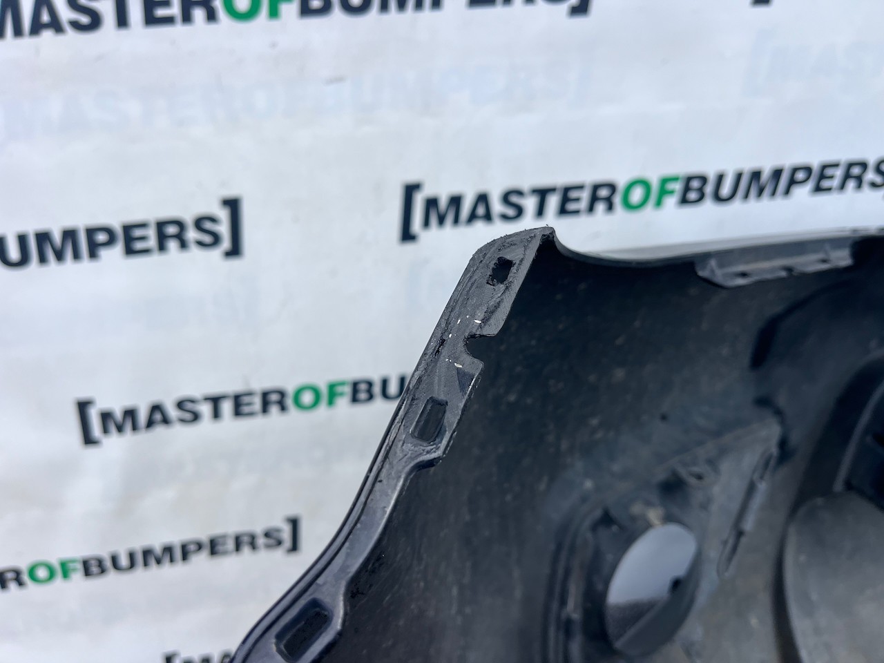 Nissan Navara Tekna Pick Up Mk4 2016-2021 Front Bumper No Jets Genuine [l723]