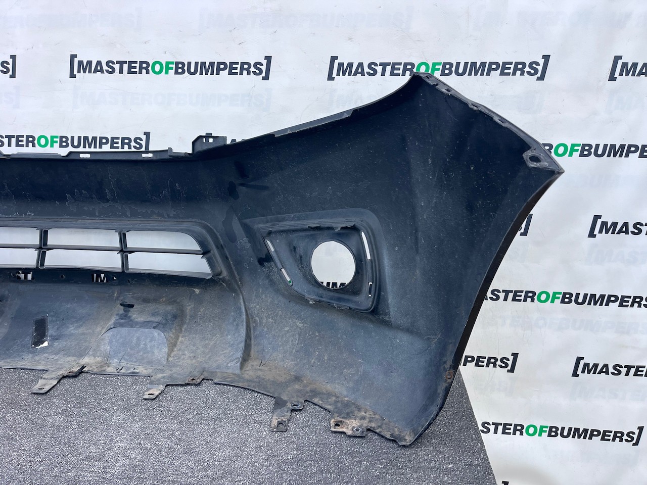 Nissan Navara Tekna Pick Up Mk4 2016-2021 Front Bumper No Jets Genuine [l723]