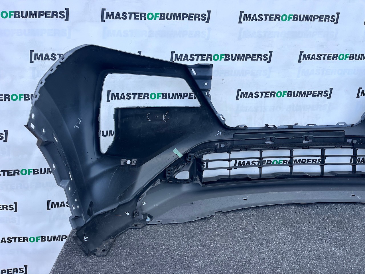 Nissan X Trail Acenta Mk4 2022-2026 Front Bumper 4 Pdc No Jets Genuine [l725]