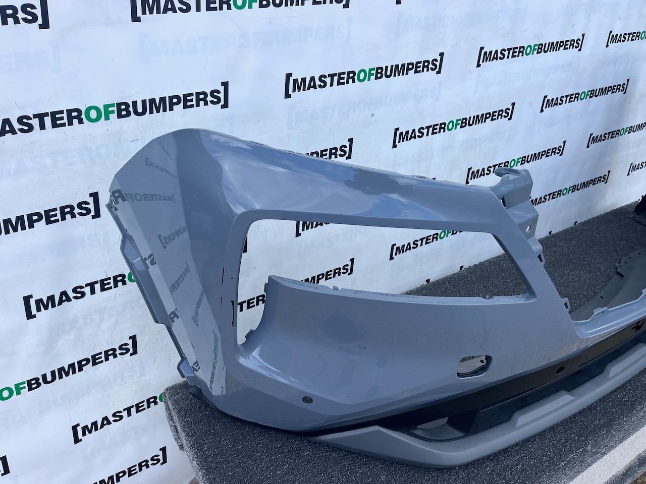 Nissan X Trail Acenta Mk4 2022-2026 Front Bumper 4 Pdc No Jets Genuine [l725]