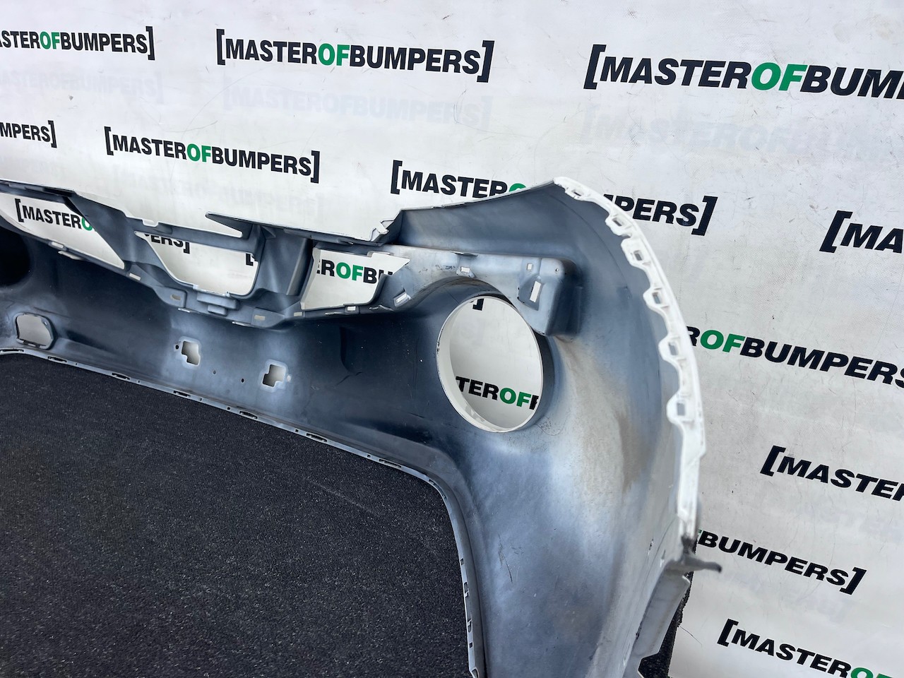 Nissan Juke Mk1 Lift 2015 - 2019 Front Bumper Top Genuine [l737]