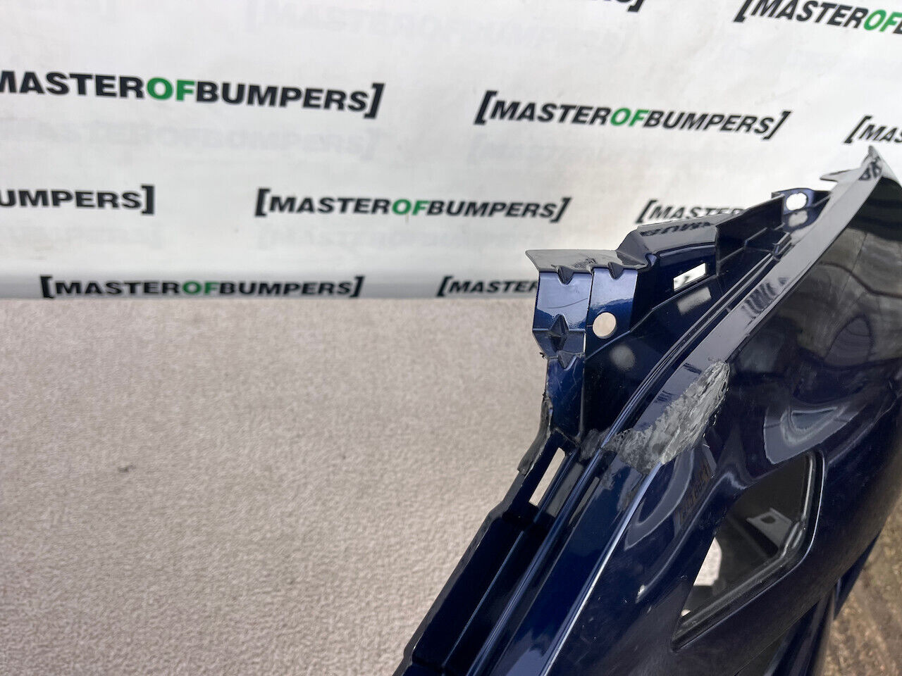 Nissan Leaf Tekna N-connecta Mk2 2017-2022 Front Bumper 4 Pdc Genuine [l598]