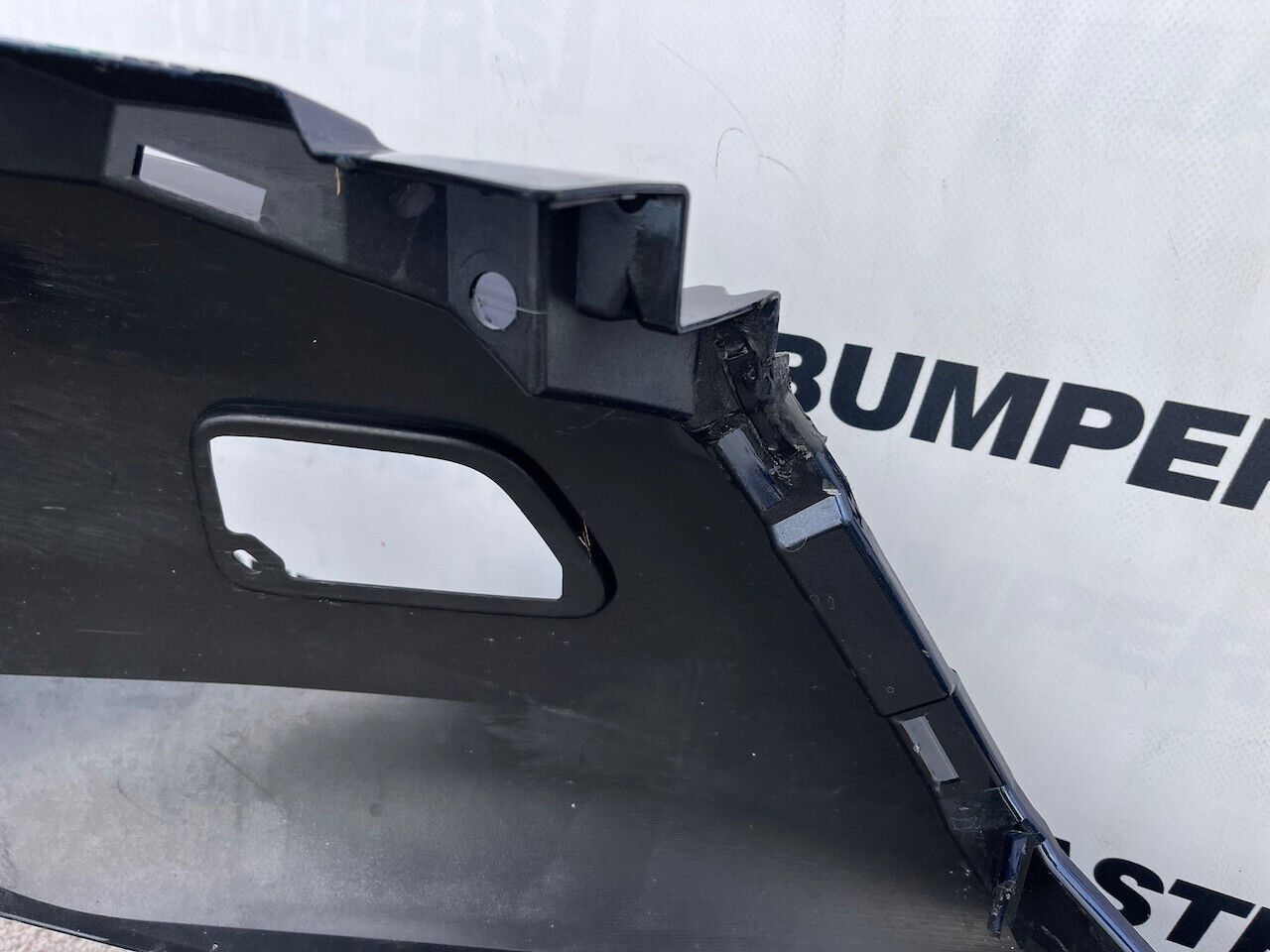 Nissan Leaf Tekna N-connecta Mk2 2017-2022 Front Bumper 4 Pdc Genuine [l598]