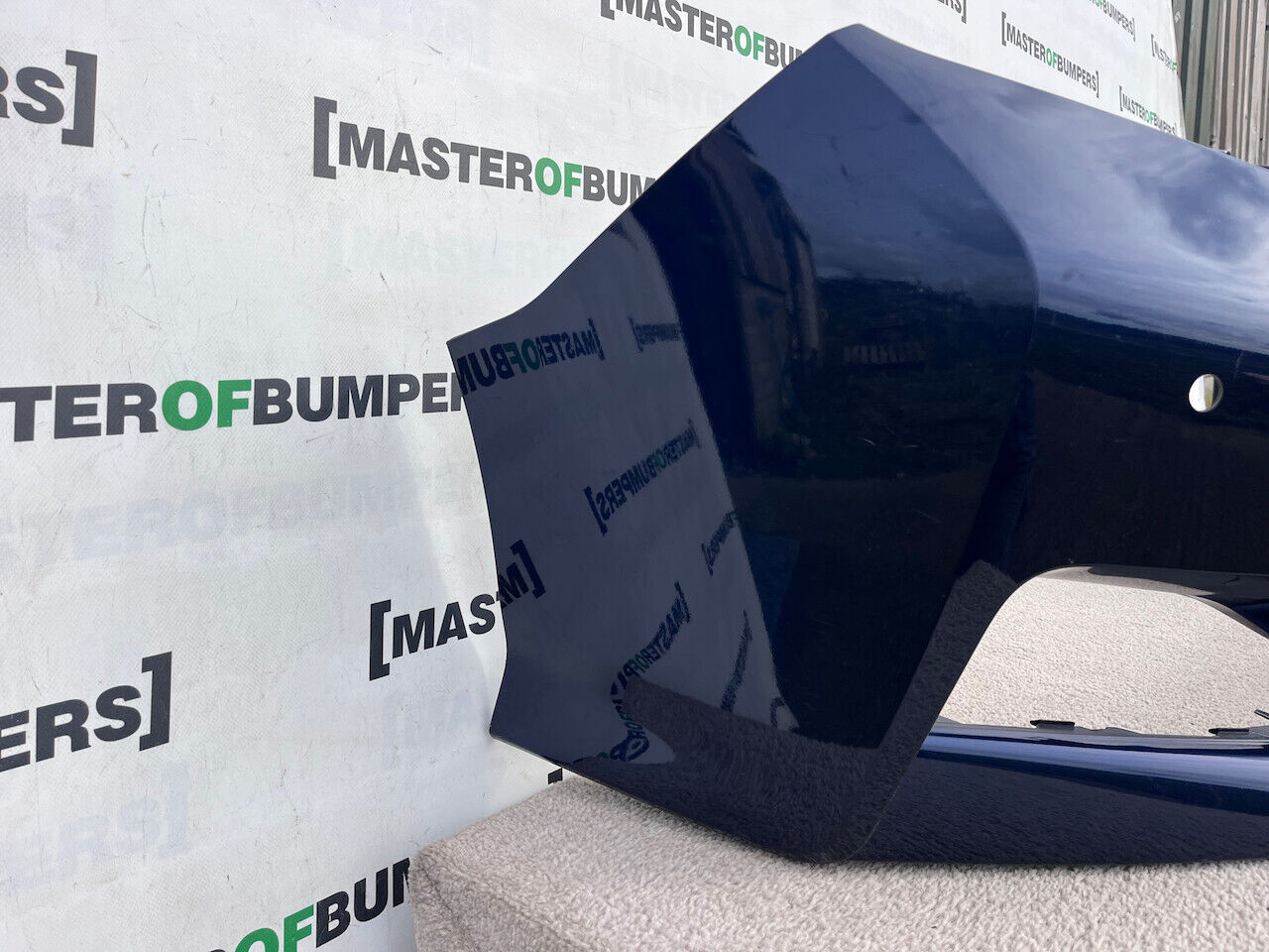 Nissan Leaf Tekna N-connecta Mk2 2017-2022 Front Bumper 4 Pdc Genuine [l598]