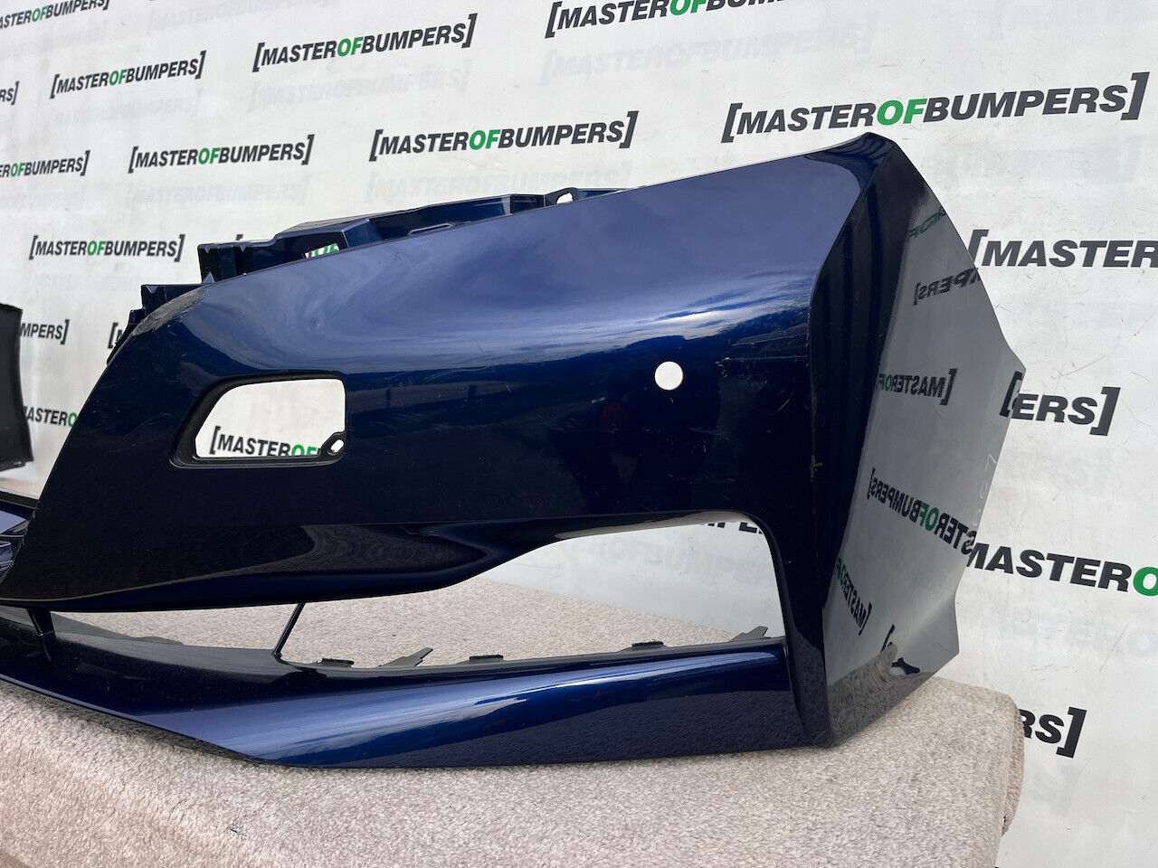 Nissan Leaf Tekna N-connecta Mk2 2017-2022 Front Bumper 4 Pdc Genuine [l598]