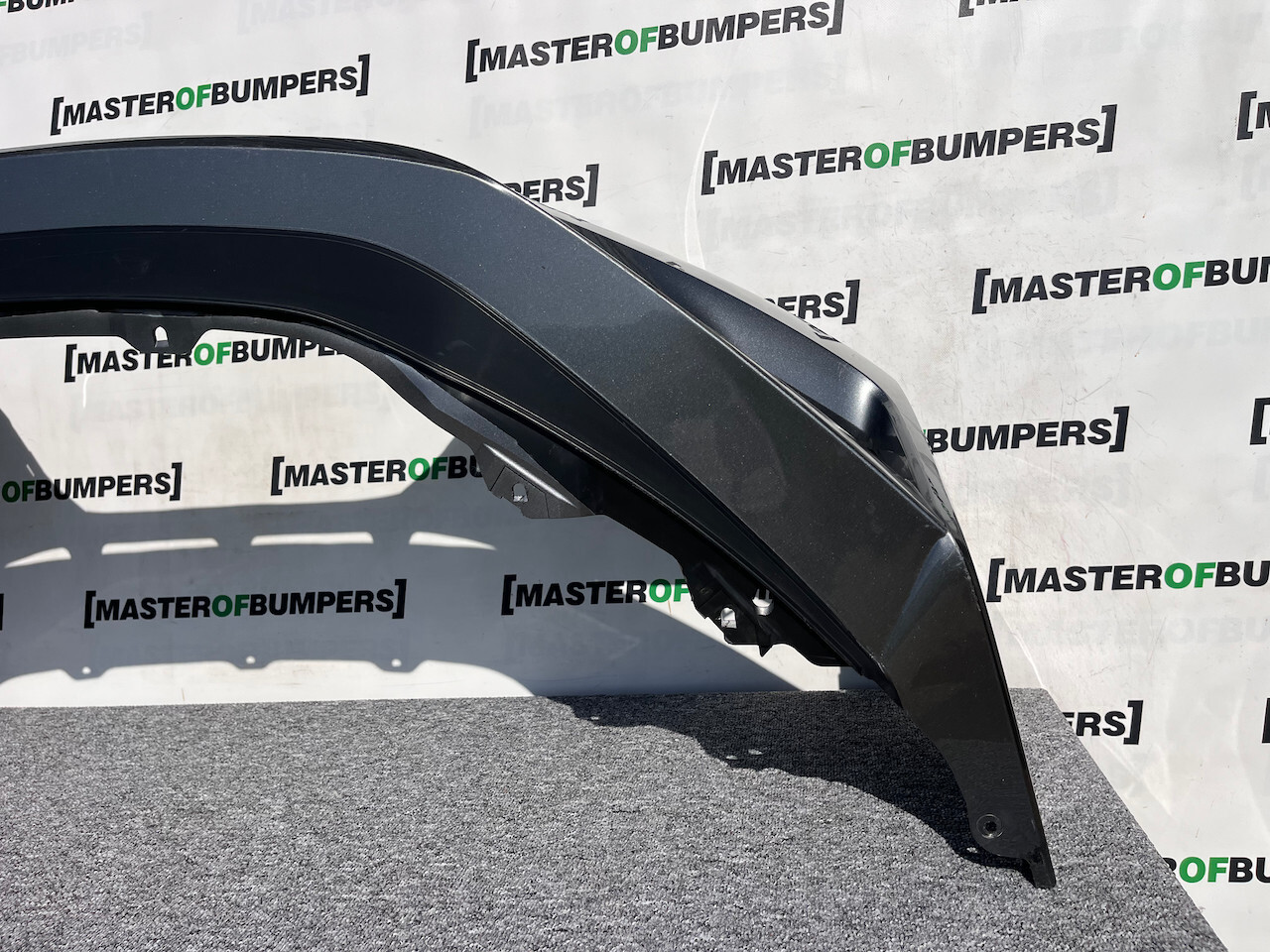 Nissan Leaf Tekna N-connecta Mk2 2017-2022 Front Bumper 4 Pdc Genuine [l629]