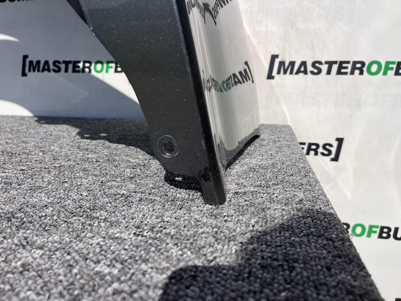 Nissan Leaf Tekna N-connecta Mk2 2017-2022 Front Bumper 4 Pdc Genuine [l629]