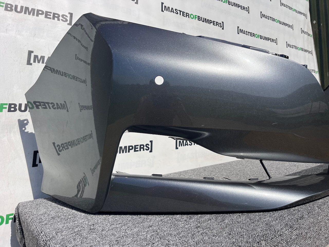 Nissan Leaf Tekna N-connecta Mk2 2017-2022 Front Bumper 4 Pdc Genuine [l629]