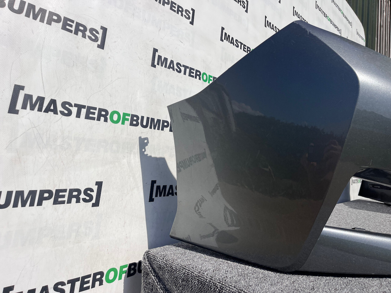 Nissan Leaf Tekna N-connecta Mk2 2017-2022 Front Bumper 4 Pdc Genuine [l629]