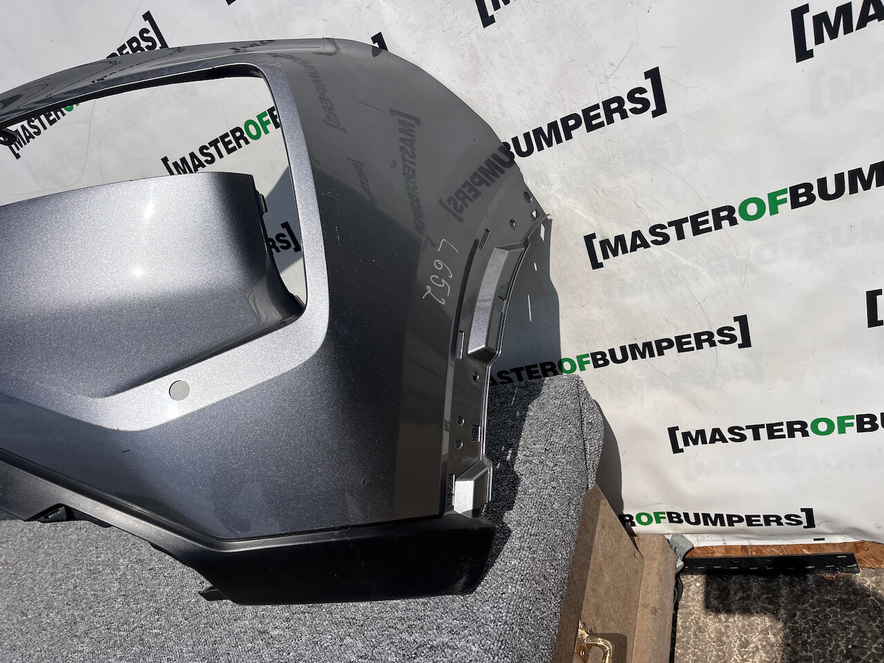 Nissan X Trail Acenta Mk4 2022-2025 Front Bumper 4 Pdc Genuine [l652]