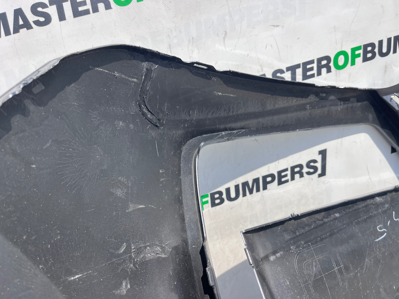 Nissan X Trail Acenta Mk4 2022-2025 Front Bumper 4 Pdc Genuine [l652]