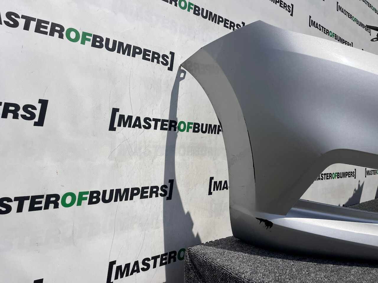 Nissan Micra Tekna Acenta K14 Hatchback 2017-2022 Front Bumper Genuine [l638]