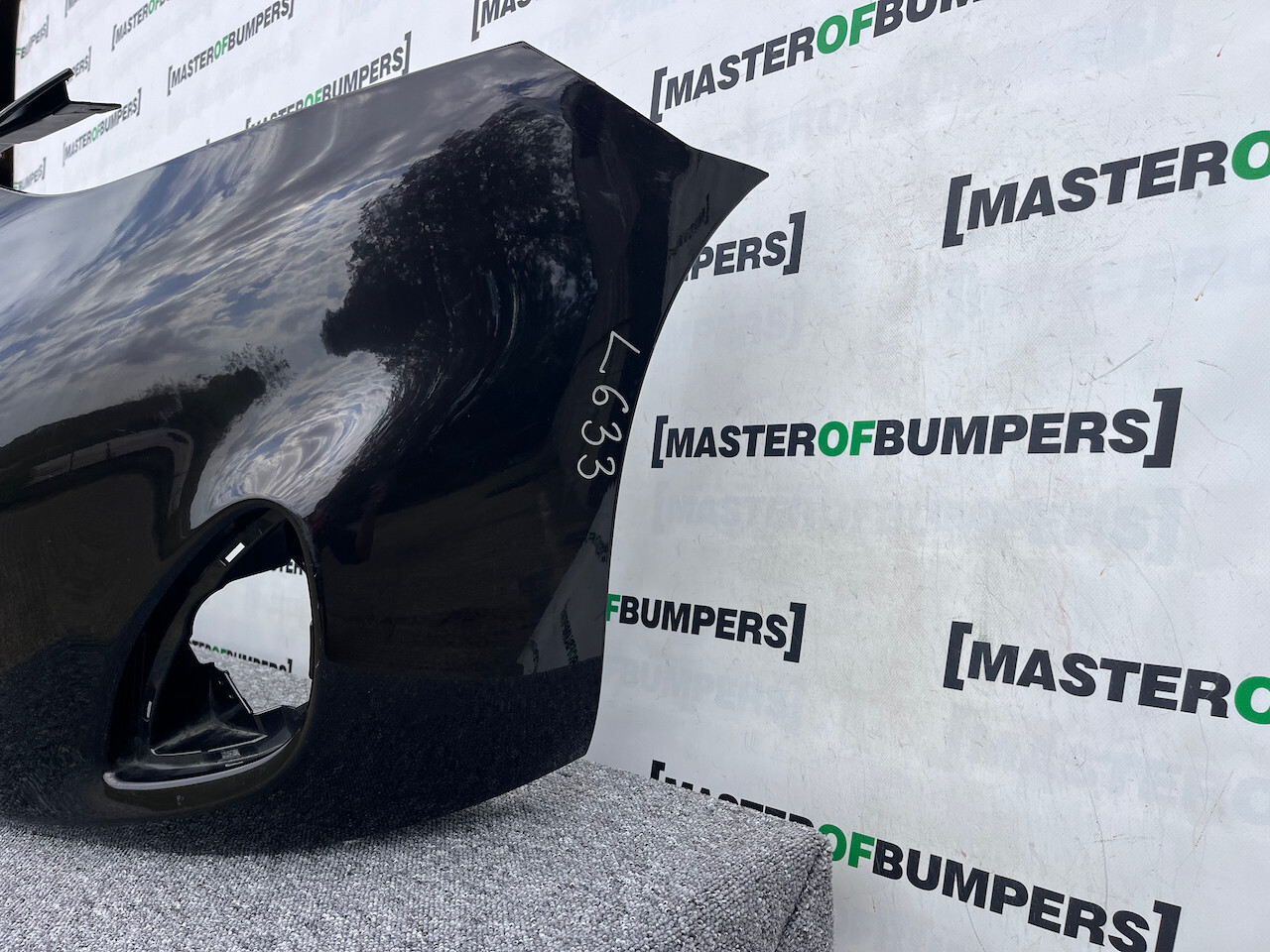 Nissan Micra Tekna Sport K13 Hatchback Lift 2014-2016 Front Bumper Genuine L633]