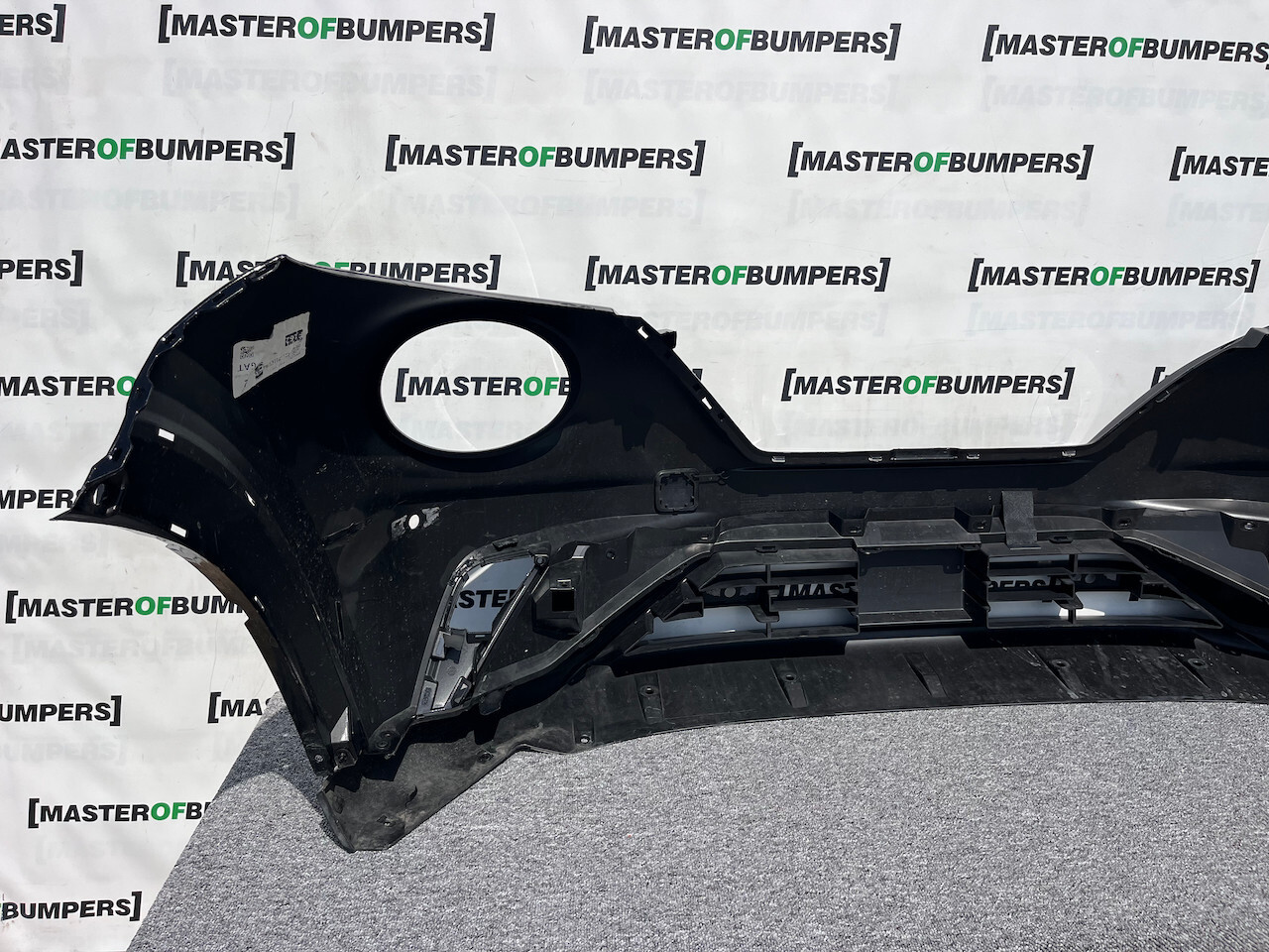 Nissan Juke Tekna N-connecta Mk2 2019 - 2024 Front Bumper 4 Pdc Genuine [l656]