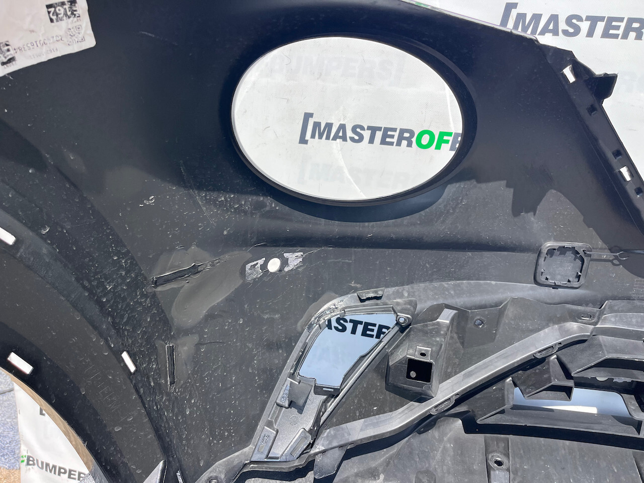 Nissan Juke Tekna N-connecta Mk2 2019 - 2024 Front Bumper 4 Pdc Genuine [l656]