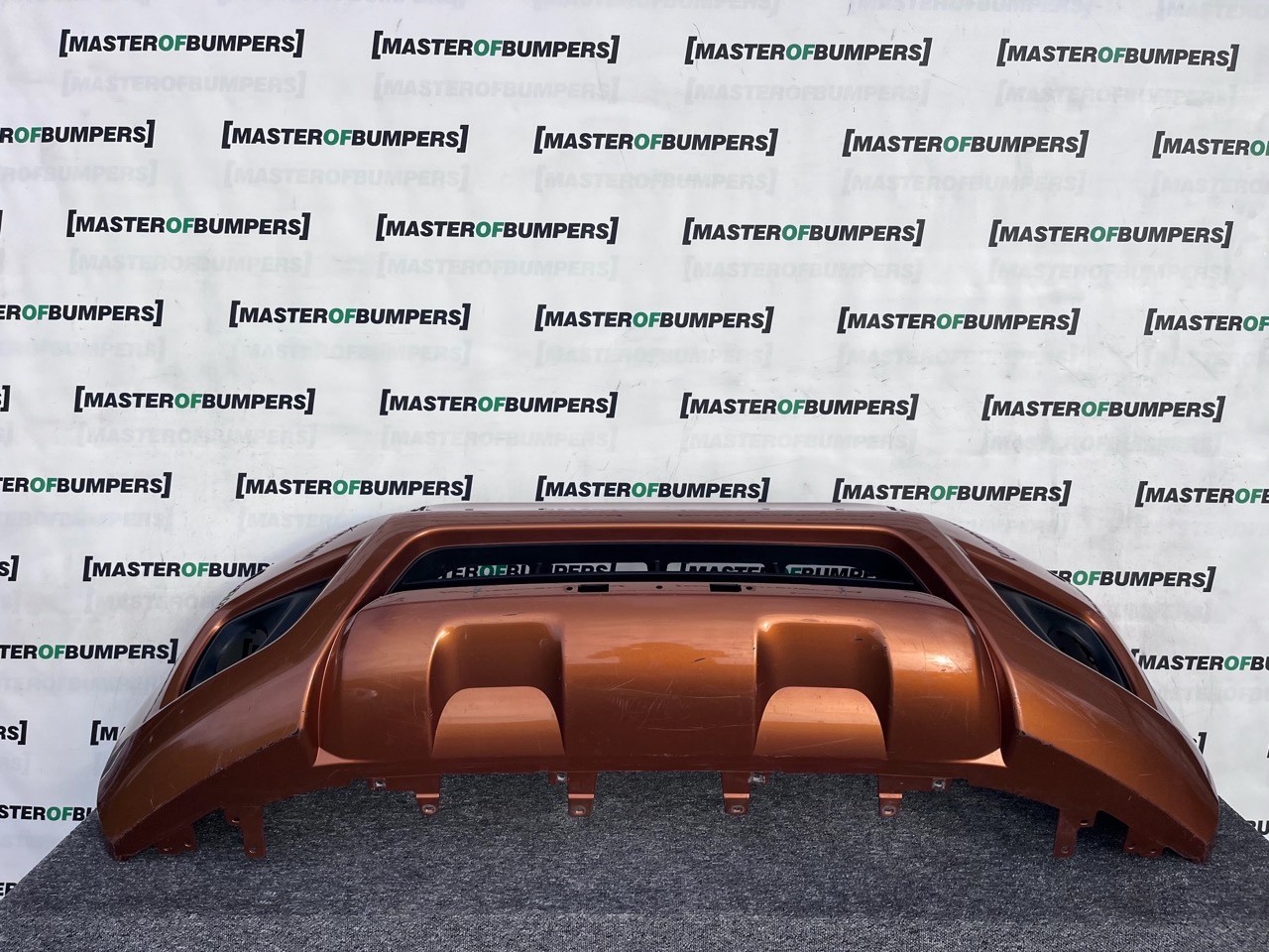 Nissan Navara Mk3 2016-2019 Front Bumper (for Model With Jets) Genuine [l667]