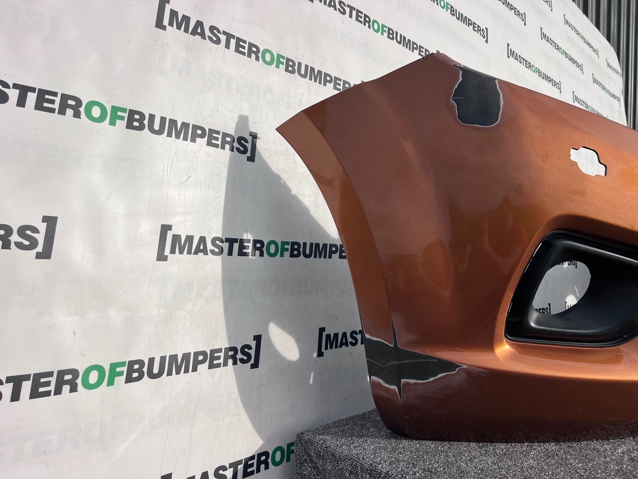 Nissan Navara Mk3 2016-2019 Front Bumper (for Model With Jets) Genuine [l667]