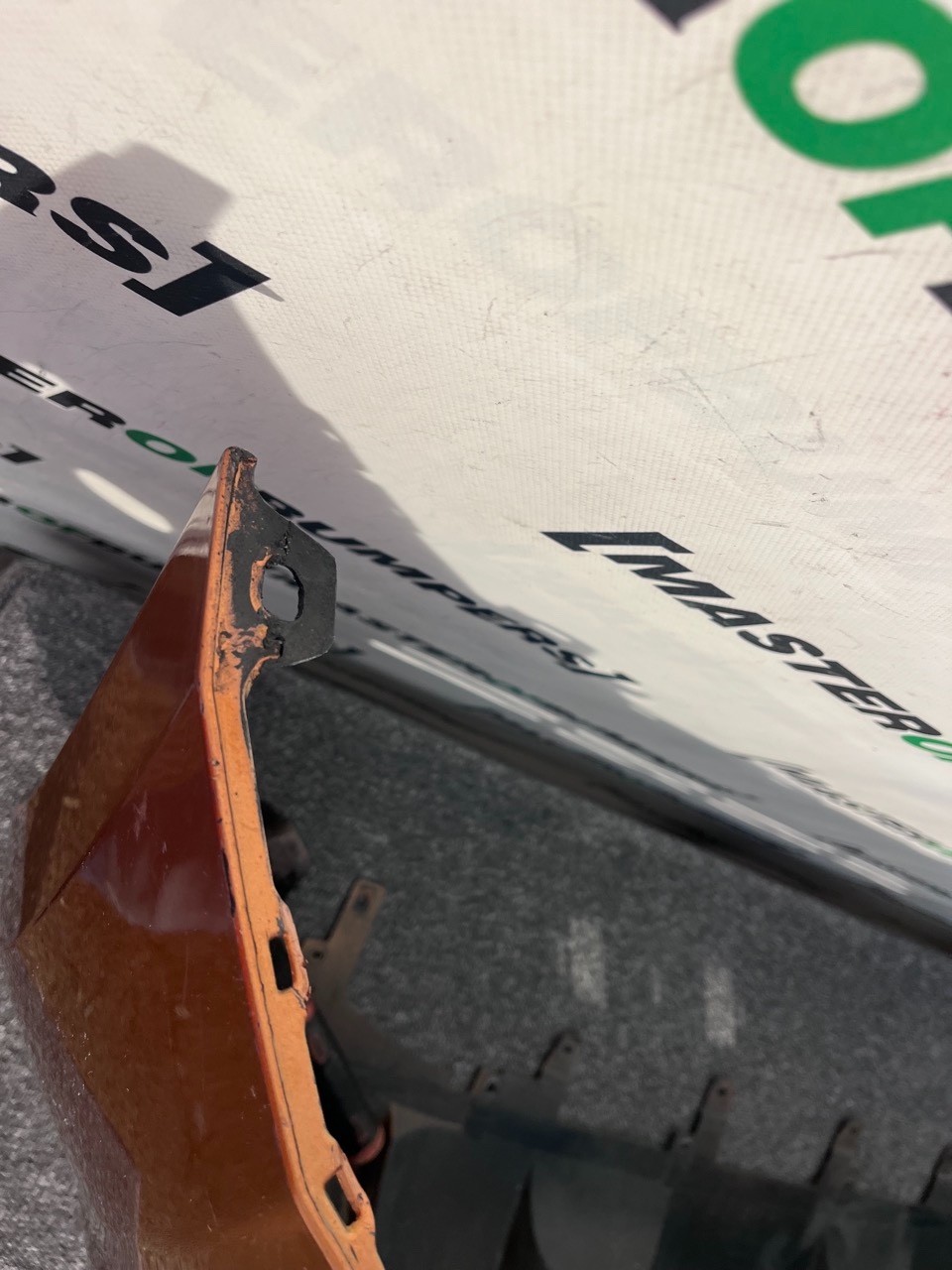 Nissan Navara Mk3 2016-2019 Front Bumper (for Model With Jets) Genuine [l667]