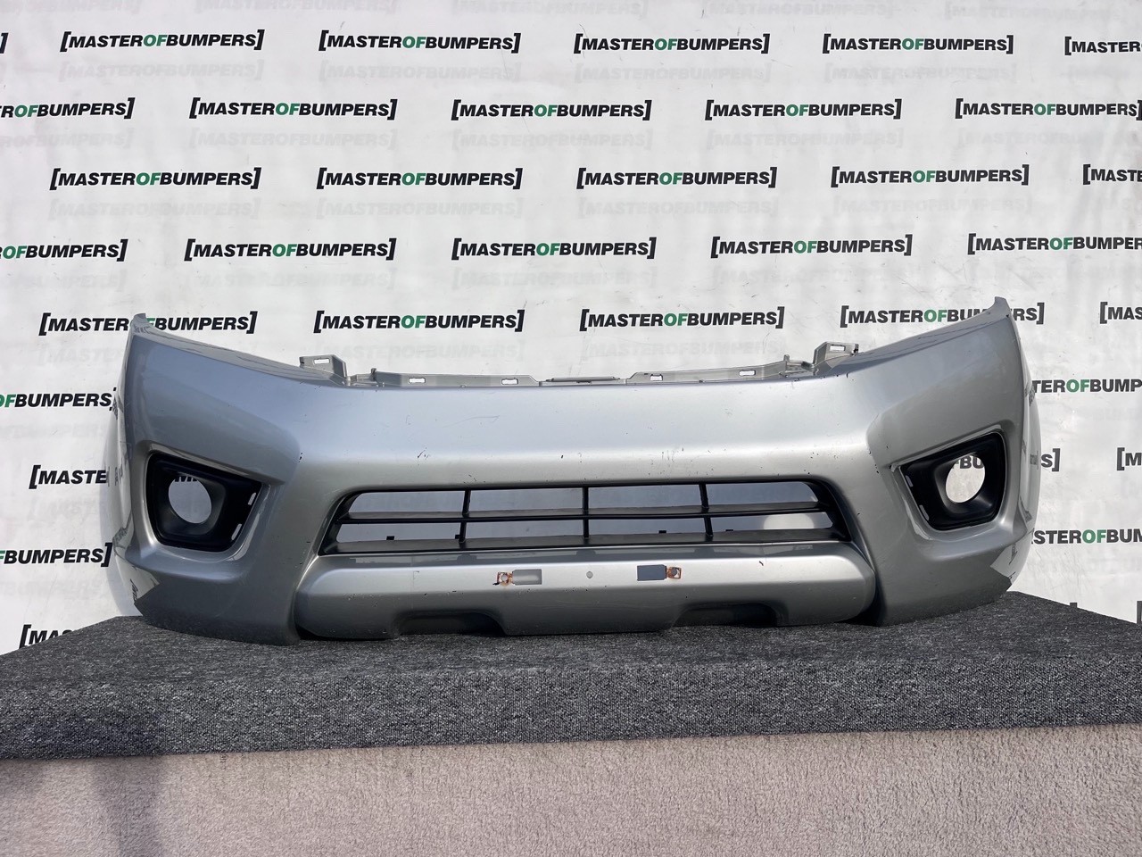 Nissan Navara Mk3 2016-2019 Front Bumper (for Model Without Jets) Genuine [l670]