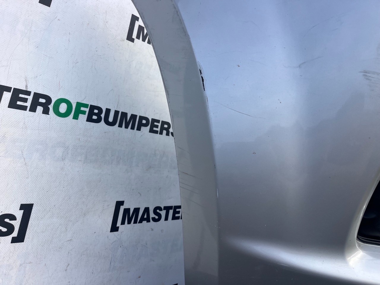 Nissan Navara Mk3 2016-2019 Front Bumper (for Model Without Jets) Genuine [l670]