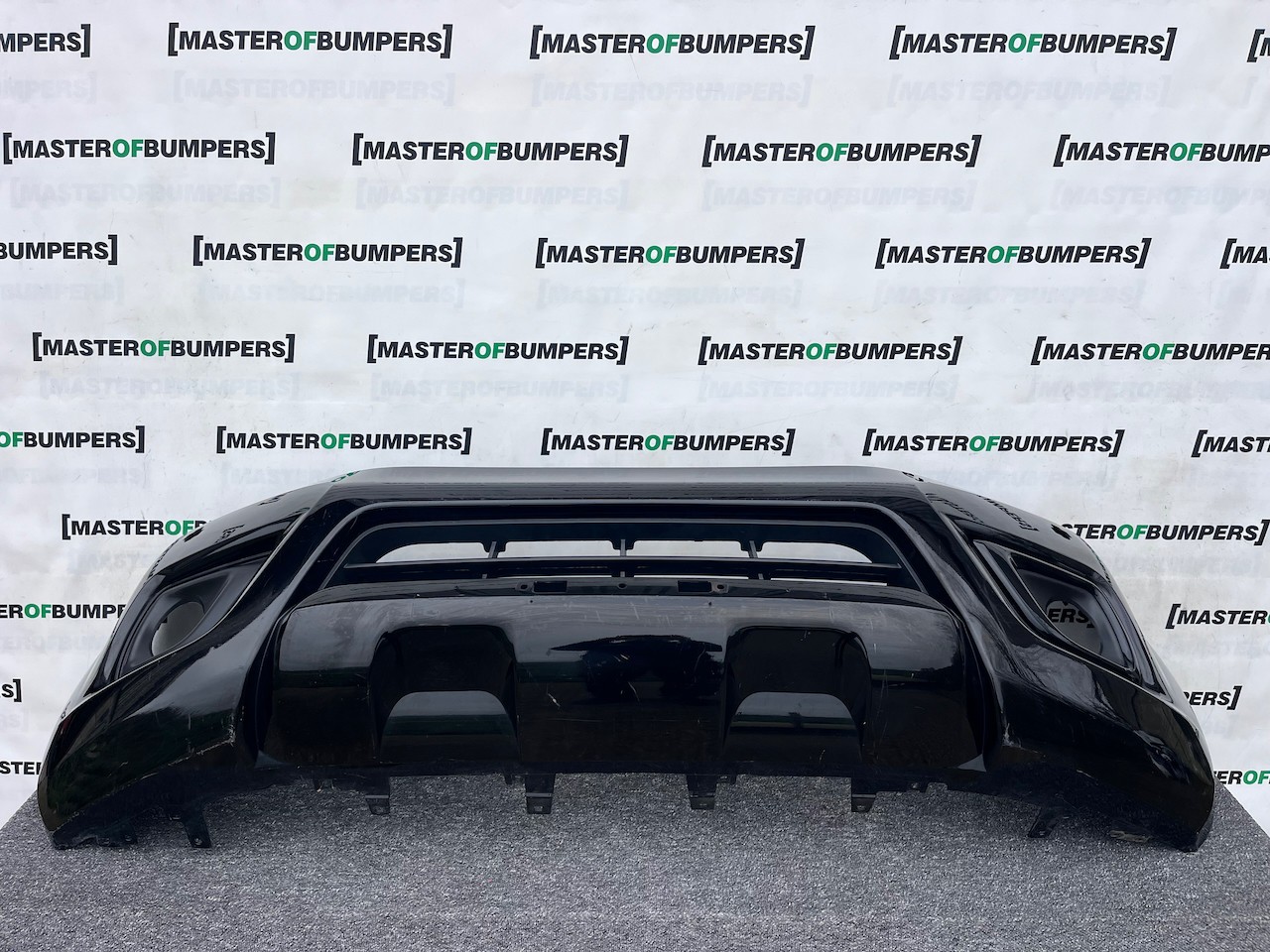 Nissan Navara Tekna Pick Up Mk4 2016-2021 Front Bumper + Jets Genuine [l695]