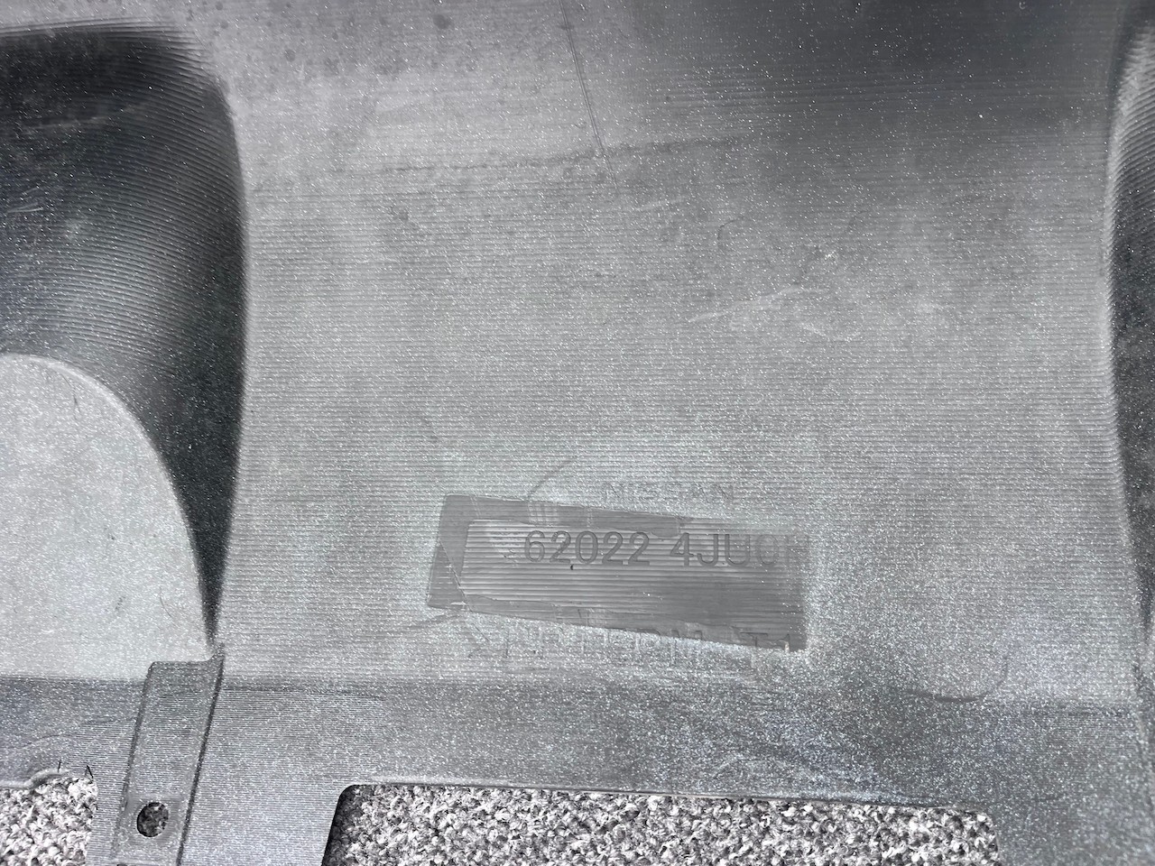 Nissan Navara Tekna Pick Up Mk4 2016-2021 Front Bumper + Jets Genuine [l695]