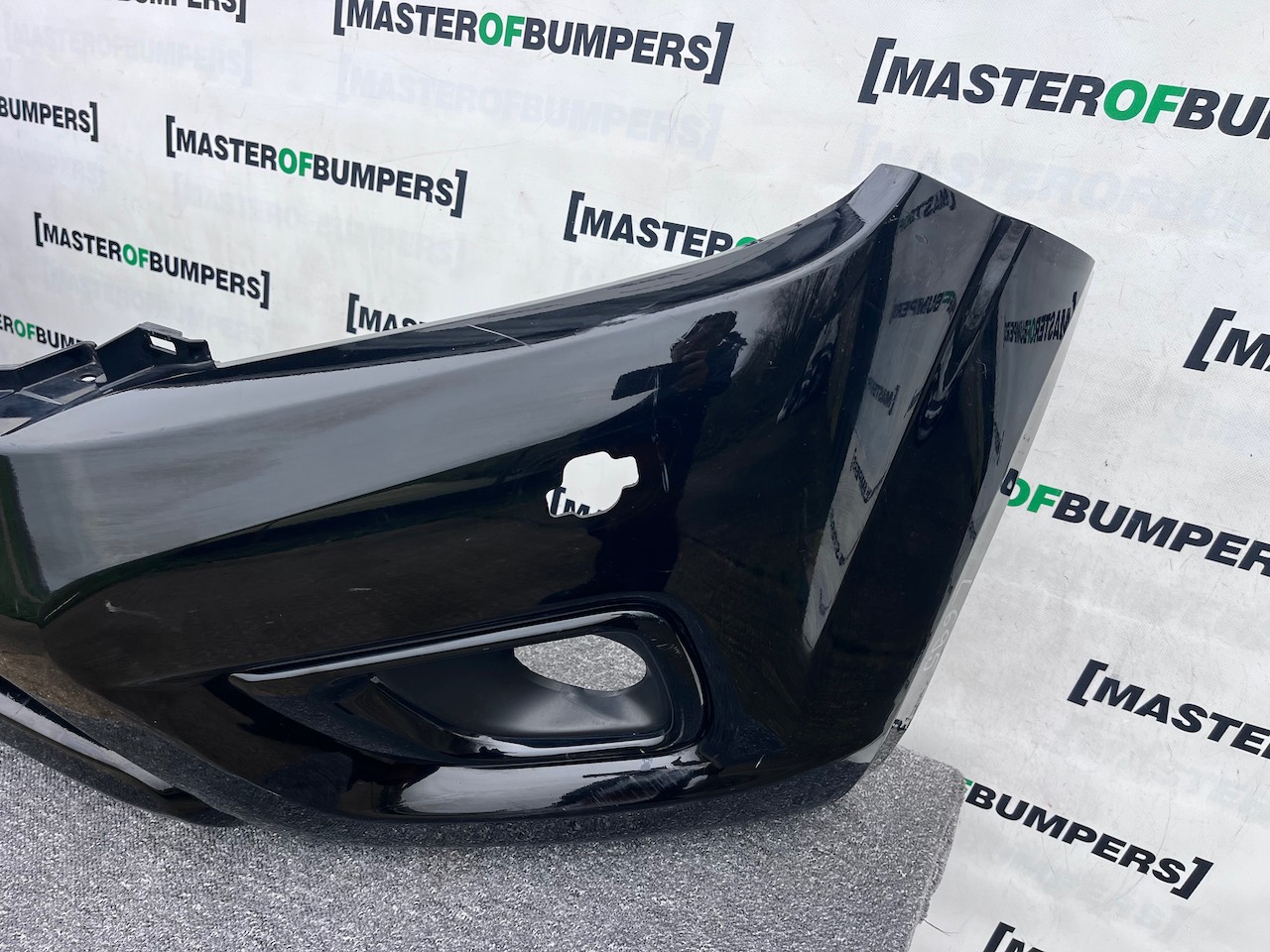 Nissan Navara Tekna Pick Up Mk4 2016-2021 Front Bumper + Jets Genuine [l695]
