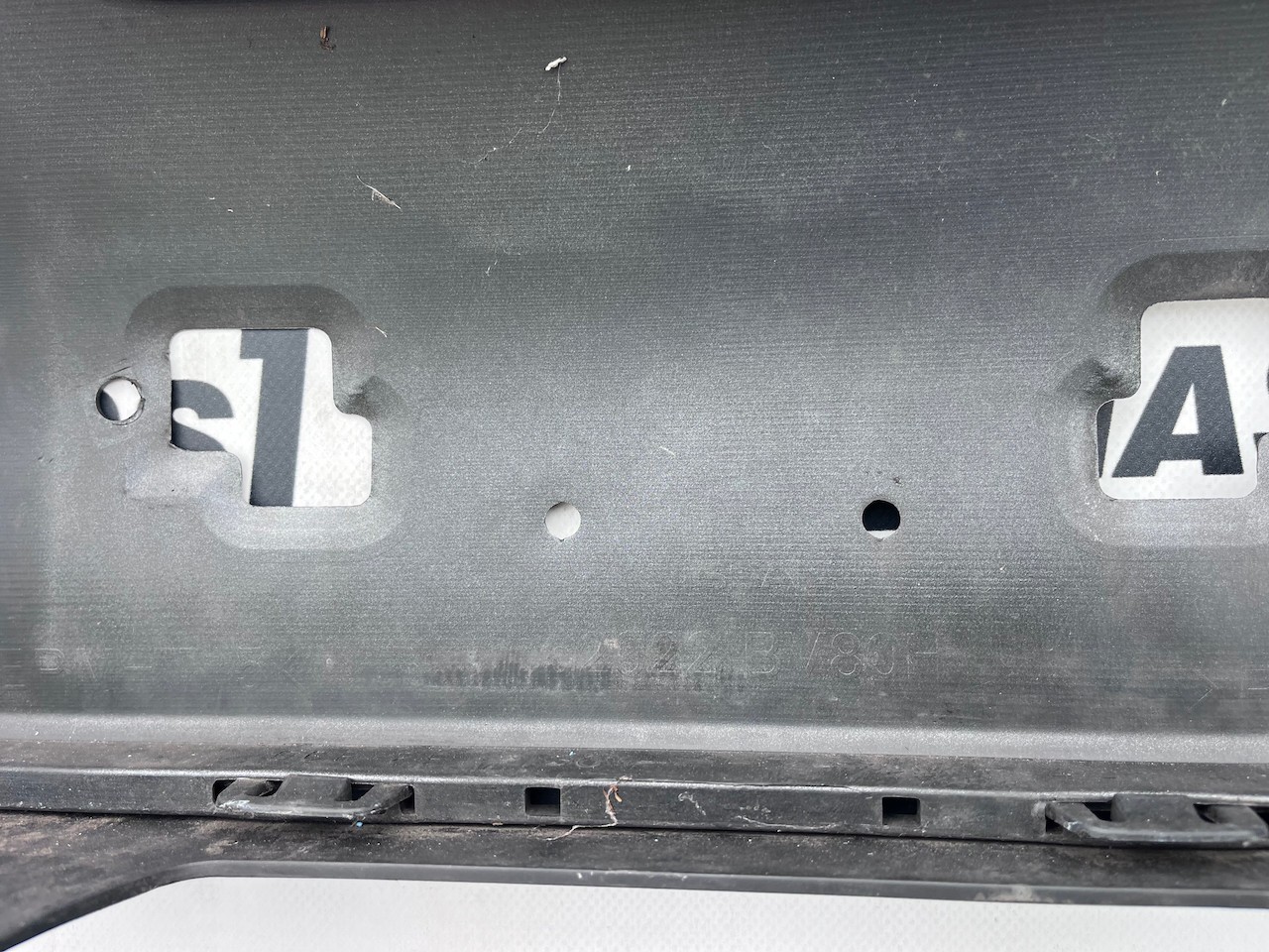 Nissan Juke Mk1 Face Lifting 2015 - 2019 Front Bumper Grey Genuine [l701]