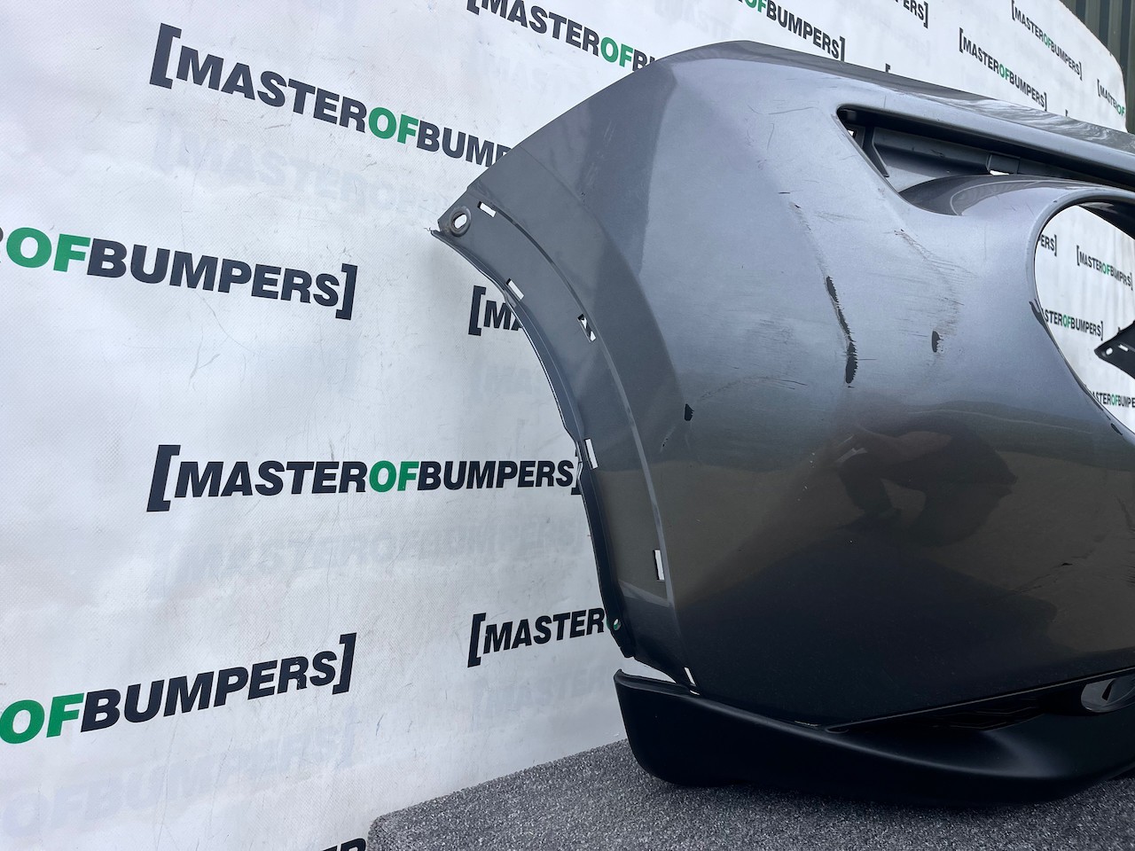 Nissan Juke Mk1 Face Lifting 2015 - 2019 Front Bumper Grey Genuine [l701]