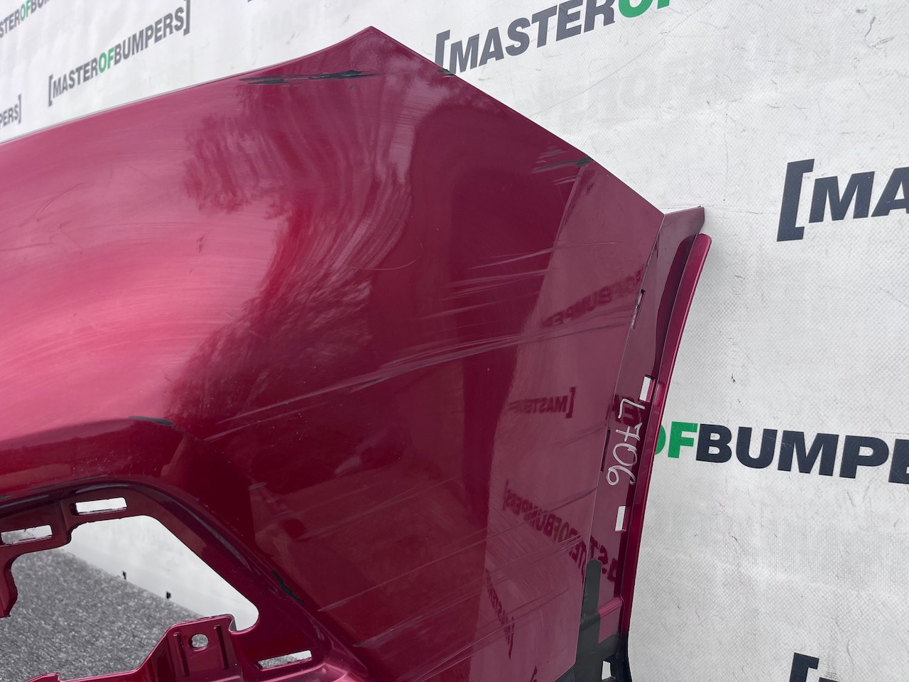 Nissan Qashqai Tekna Mk2 Lift 2017-2020 Front Bumper No Pdc Genuin [l706]