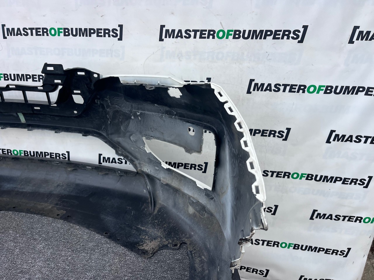 Nissan X Trail Acenta Mk3 Lift 2018-2021 Front Bumper 4 Pdc Jets Genuine [l711]
