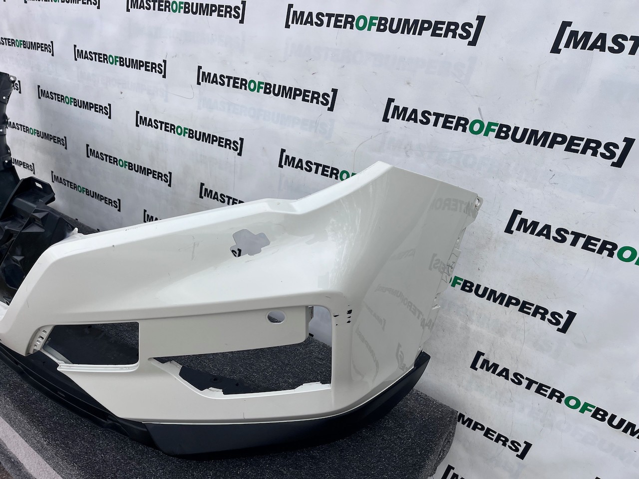 Nissan X Trail Acenta Mk3 Lift 2018-2021 Front Bumper 4 Pdc Jets Genuine [l711]