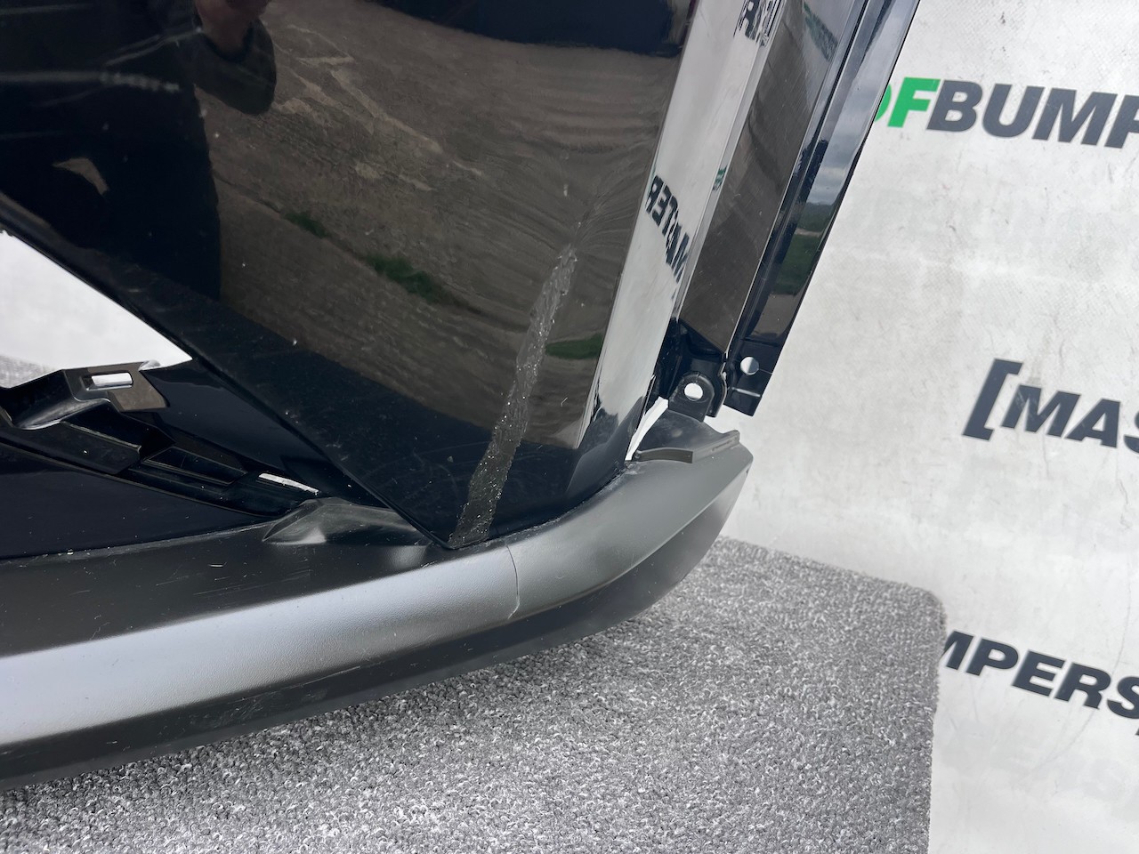 Nissan Juke Acenta Connect Mk2 2019-2025 Front Bumper Black W/lip Genuine [l712]
