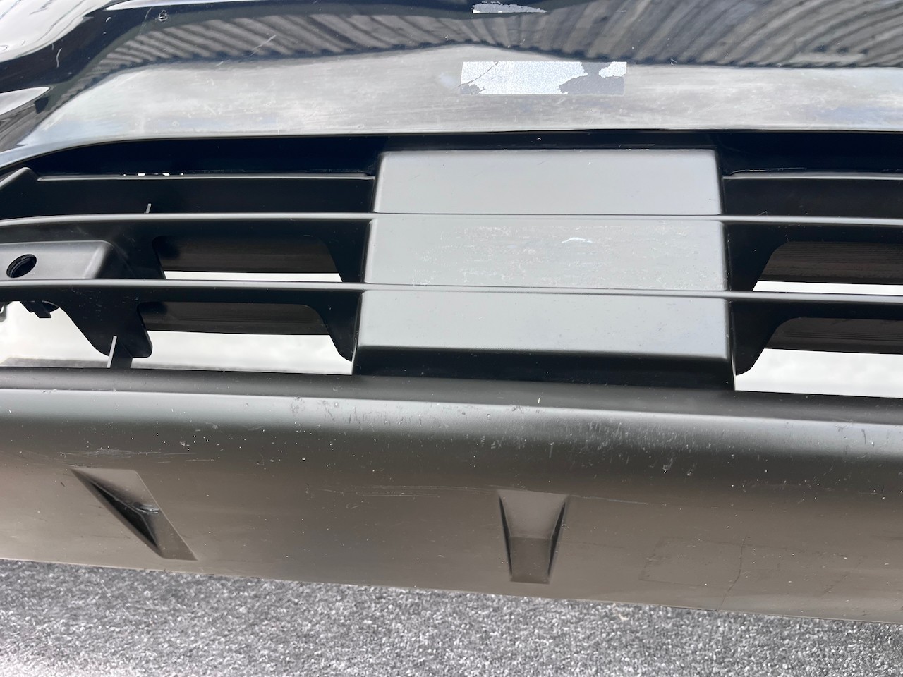 Nissan Juke Acenta Connect Mk2 2019-2025 Front Bumper Black W/lip Genuine [l712]