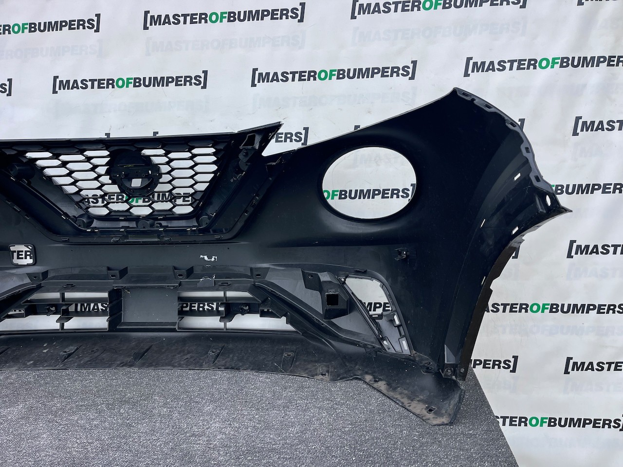 Nissan Juke Acenta Connect Mk2 2019-2025 Front Bumper Black W/lip Genuine [l712]
