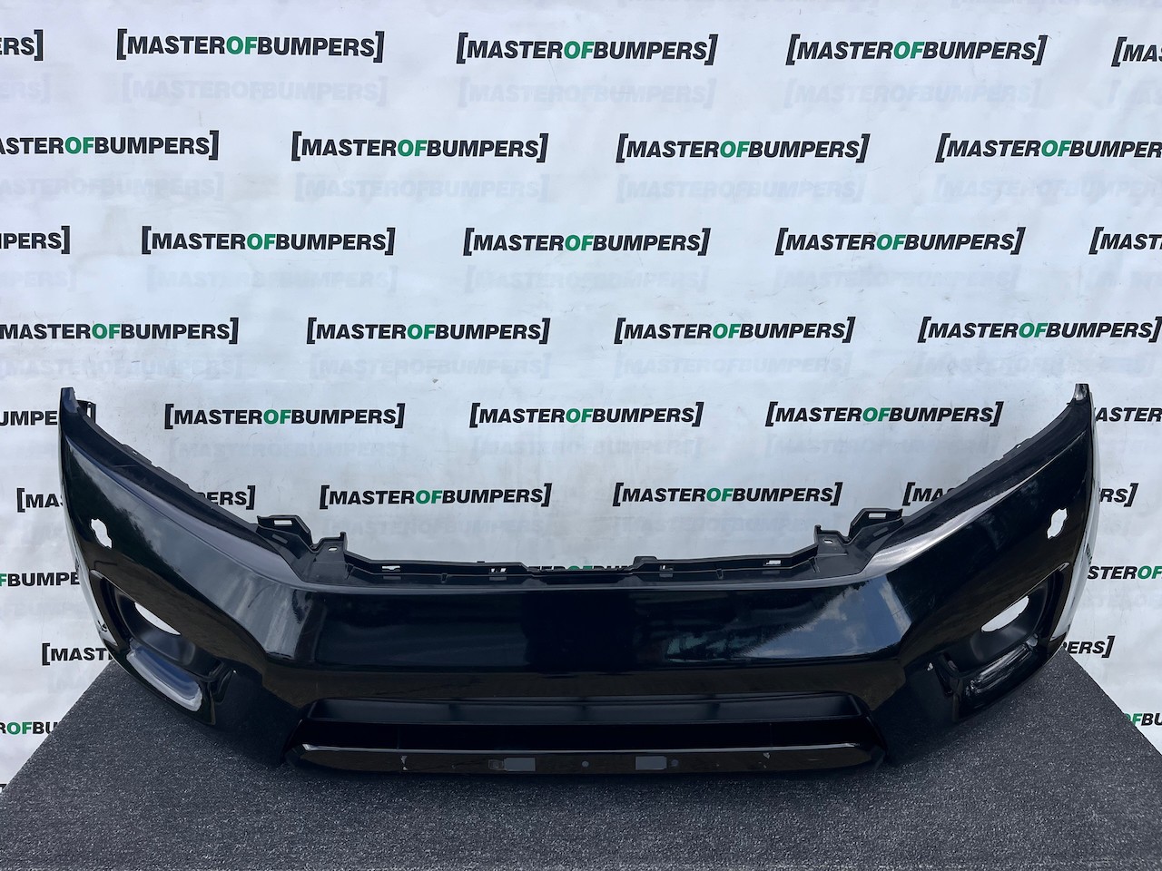 Nissan Navara Tekna Pick Up Mk4 2016-2021 Front Bumper Jets Genuine [l724]