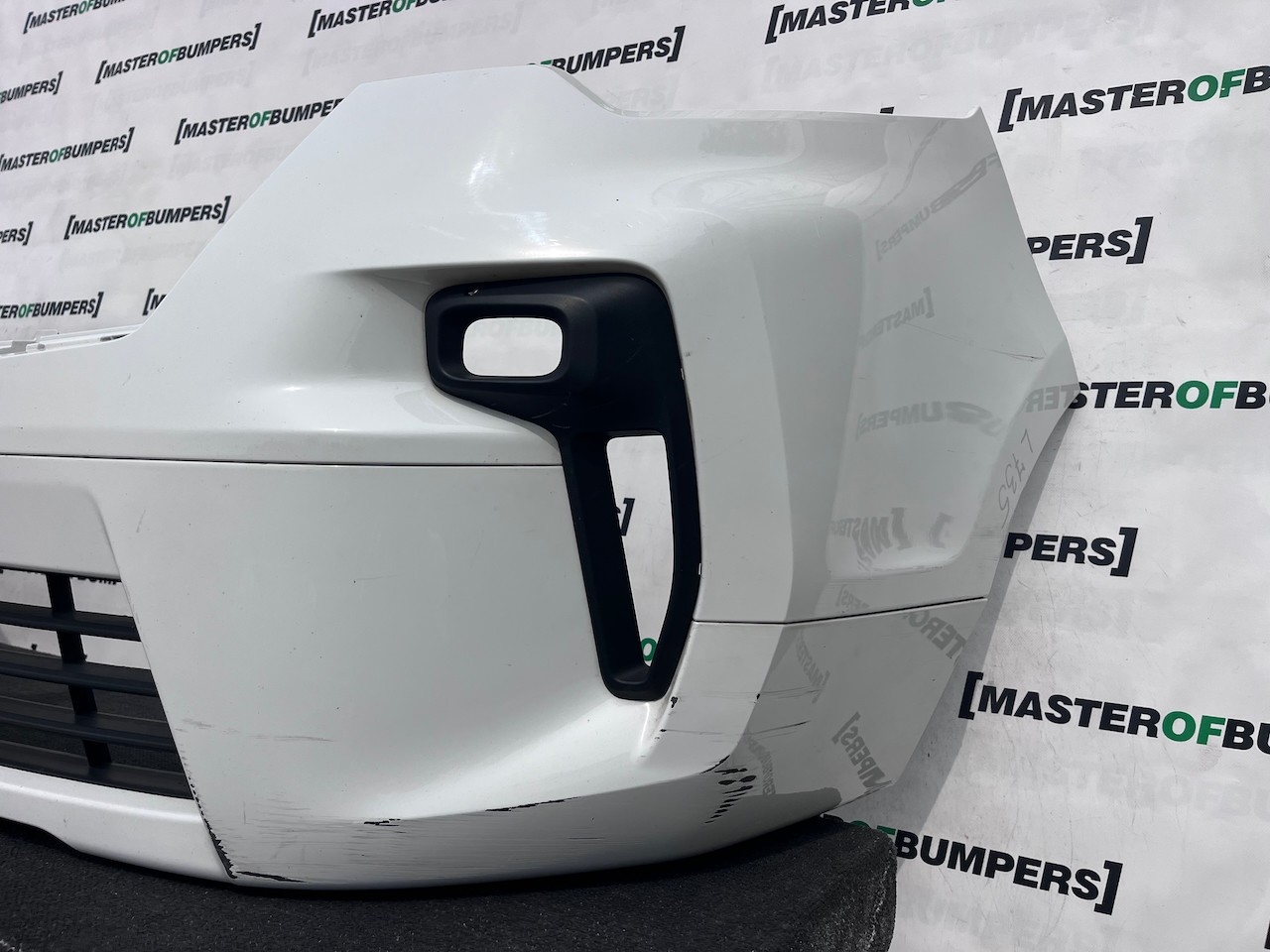 Nissan Primastar Van Nv300 Mk2 Lift 2021-2026 Front Bumper No Pdc Genuine [l735]