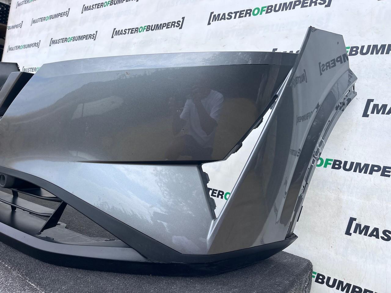 Nissan Qashqai Tekna N Conecta Mk3 2021-2024 Front Bumper 4 Pdc Genuine [l736]