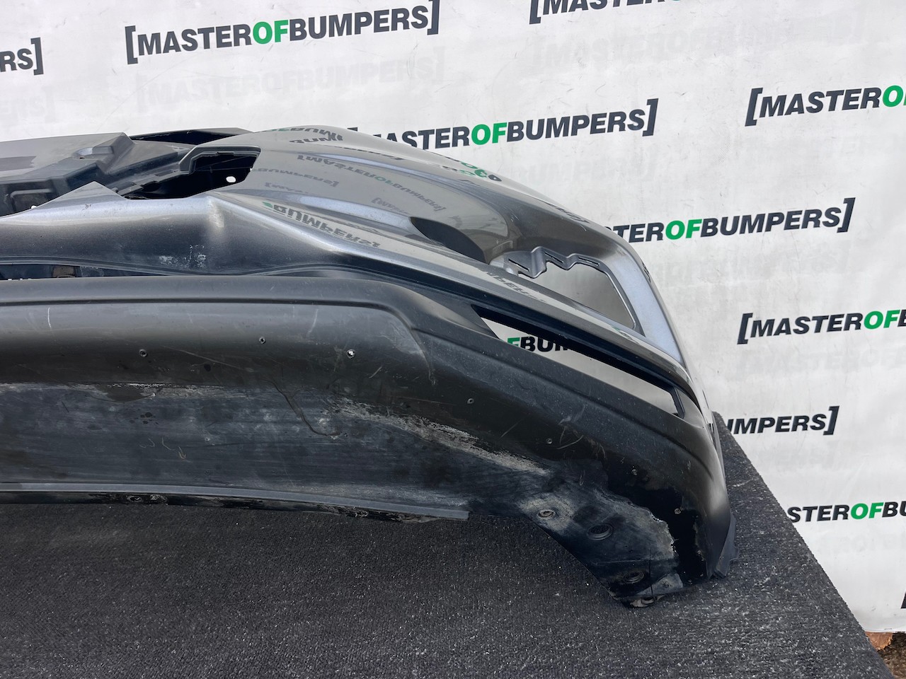 Nissan Qashqai Tekna Mk2 Lift 2017-2020 Front Bumper 6 Pdc No Jets Genuin [l728]