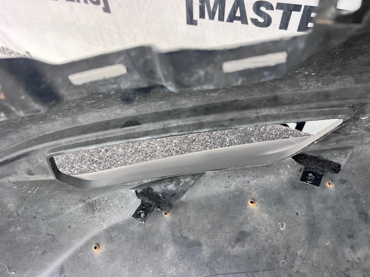 Nissan Qashqai Tekna Mk2 Lift 2017-2020 Front Bumper 6 Pdc No Jets Genuin [l728]