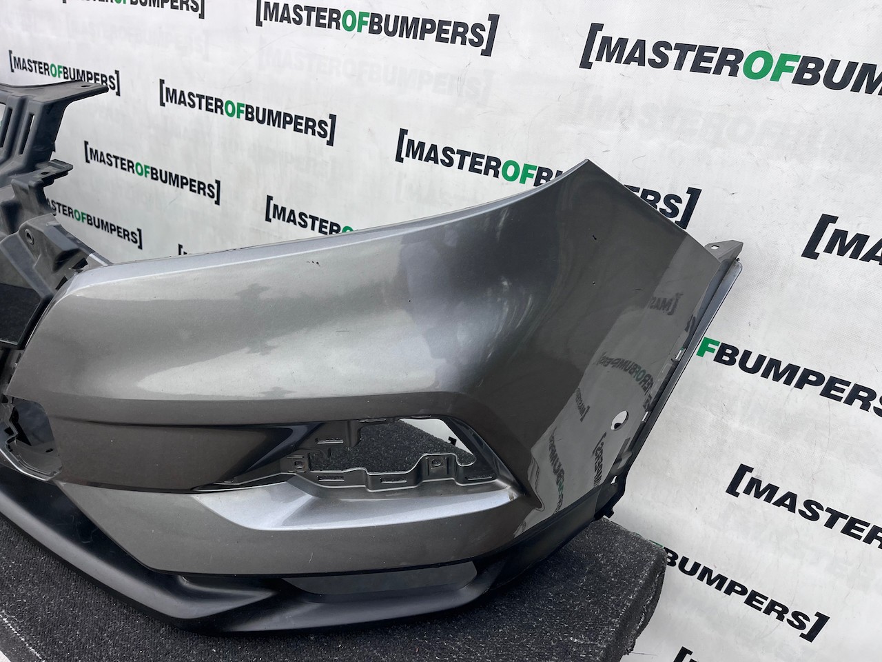 Nissan Qashqai Tekna Mk2 Lift 2017-2020 Front Bumper 6 Pdc No Jets Genuin [l728]