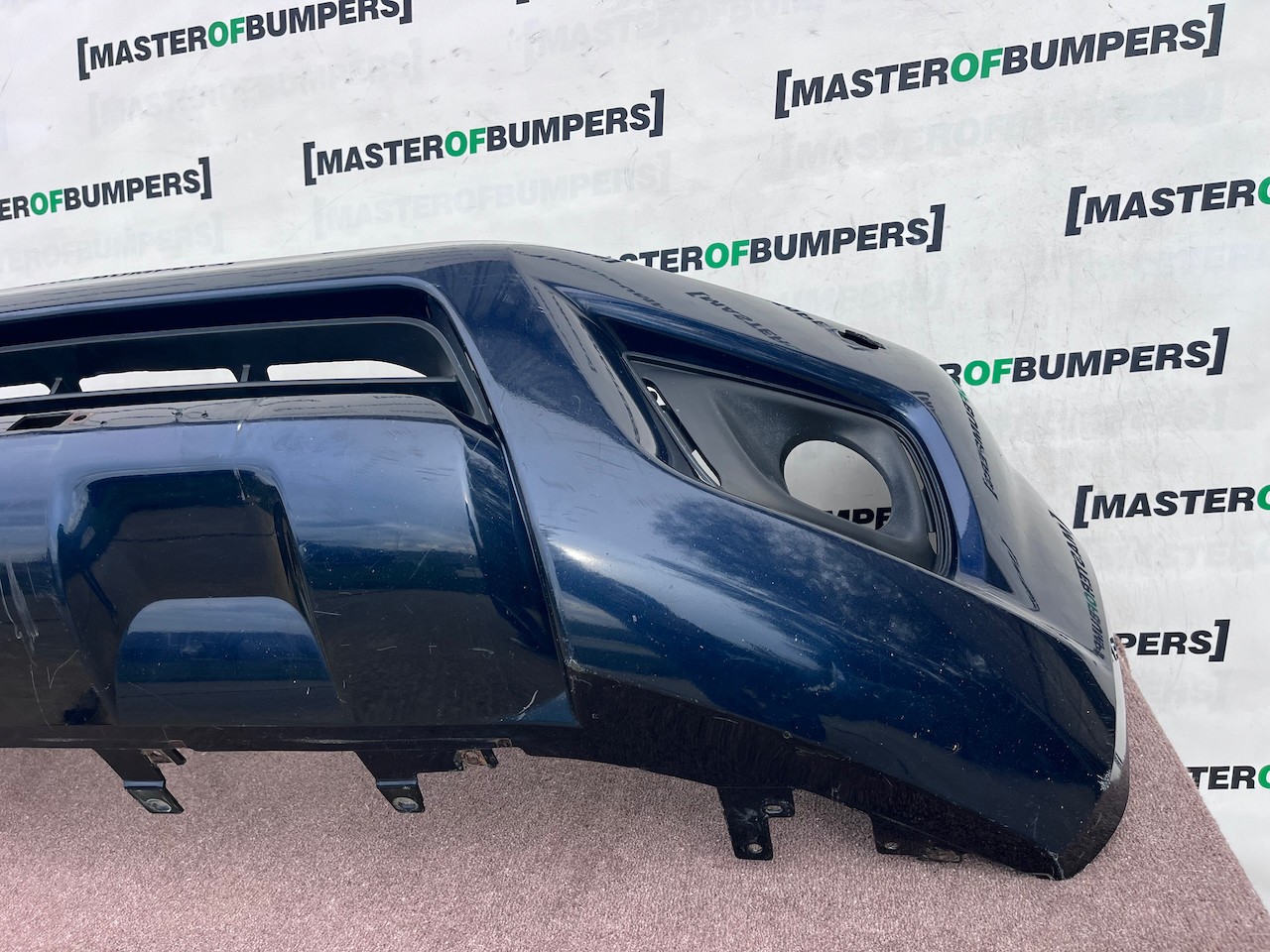 Nissan Navara Tekna Pick Up Mk4 2016-2021 Front Bumper + Jets Genuine [l746]
