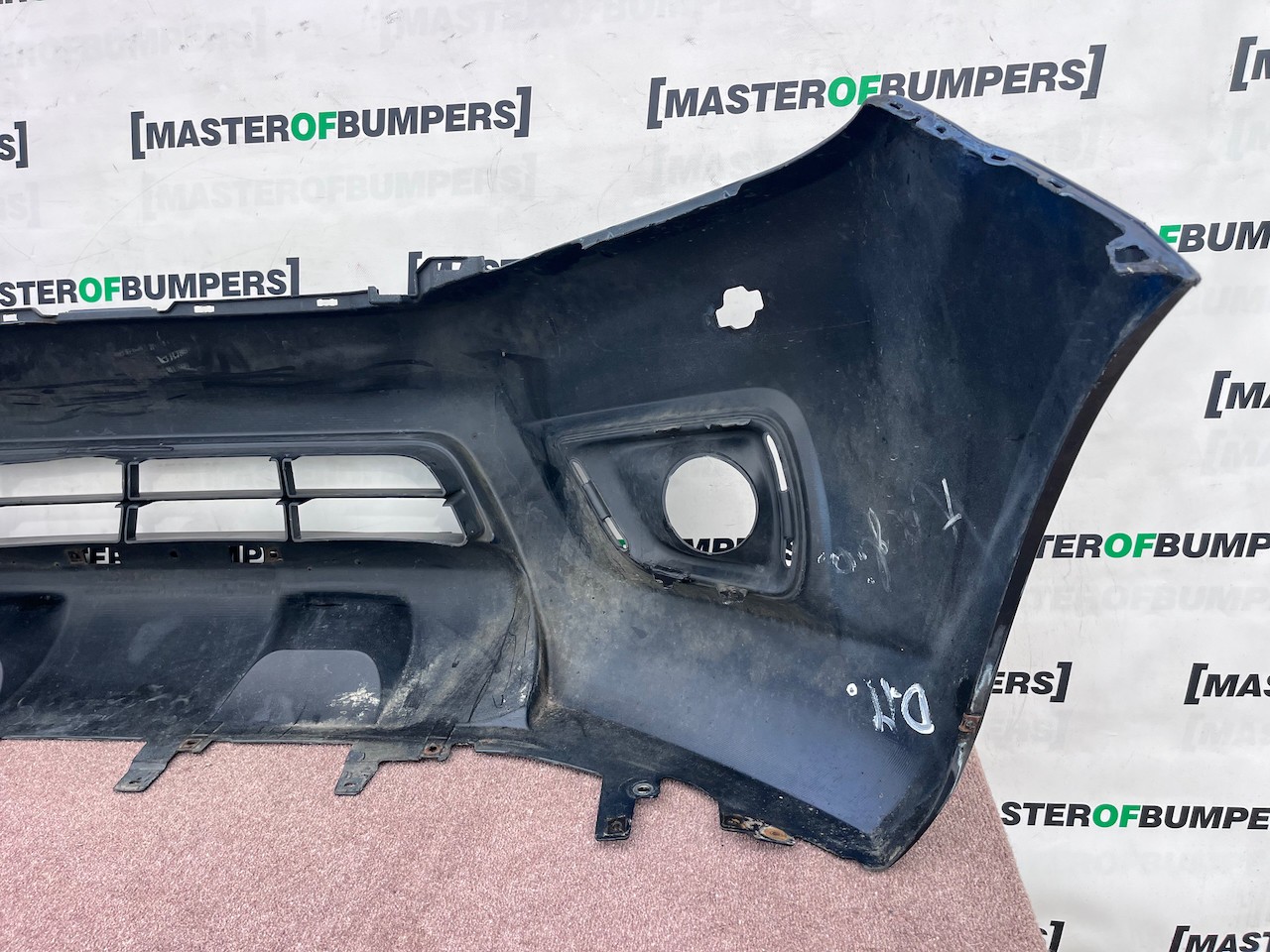 Nissan Navara Tekna Pick Up Mk4 2016-2021 Front Bumper + Jets Genuine [l746]