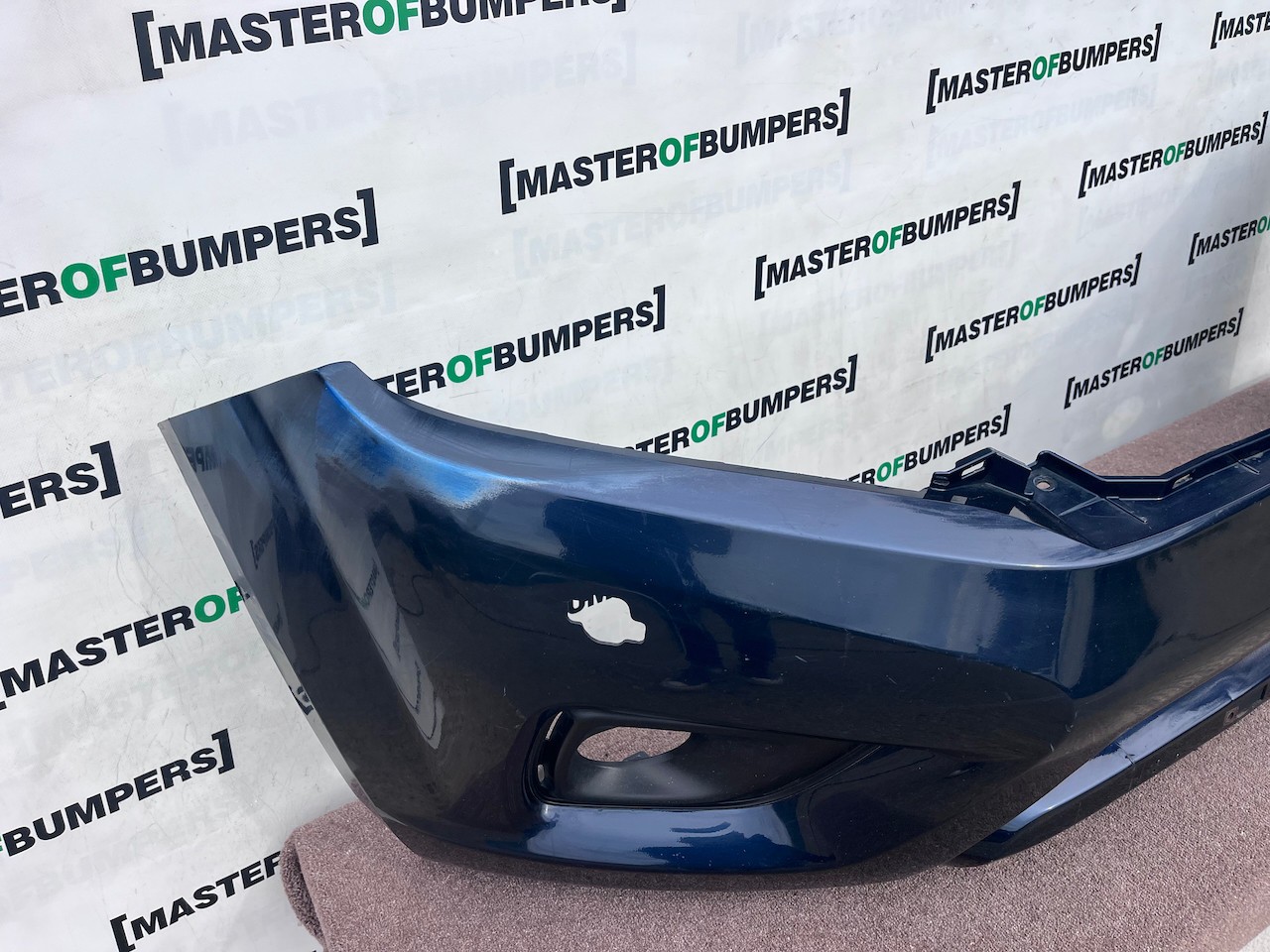 Nissan Navara Tekna Pick Up Mk4 2016-2021 Front Bumper + Jets Genuine [l746]
