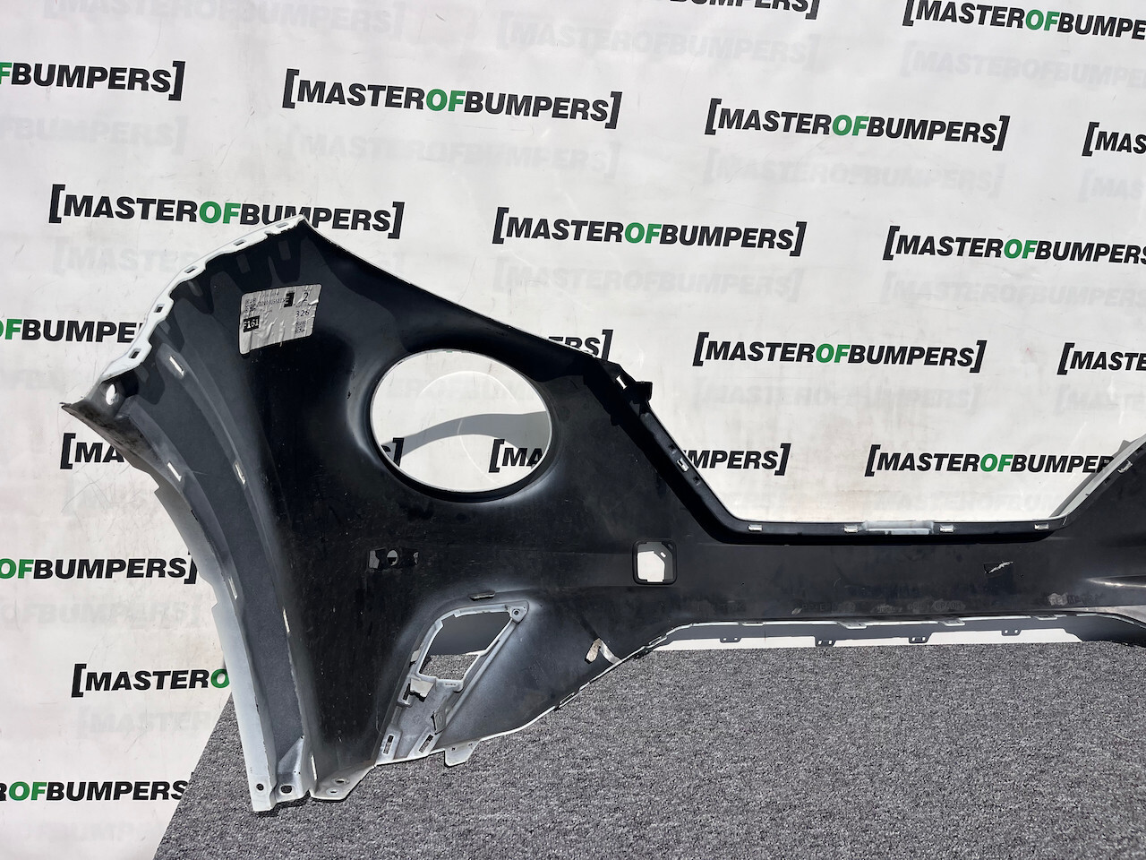 Nissan Juke Tekna N-connecta Mk2 2019 - 2024 Front Bumper 4 Pdc Genuine [l626]