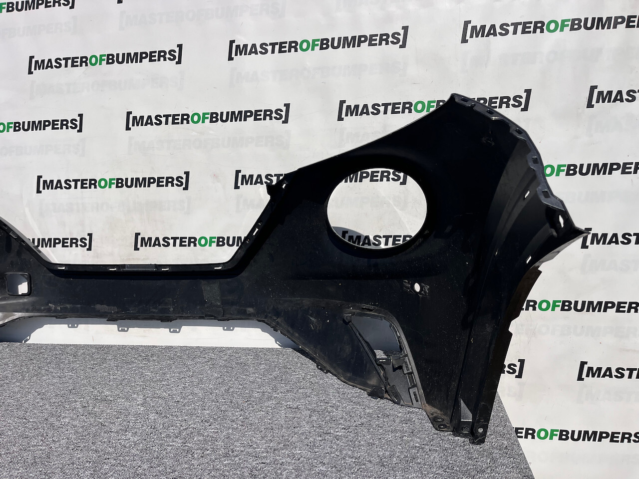 Nissan Juke Tekna N-connecta Mk2 2019 - 2024 Front Bumper 4 Pdc Genuine [l628]