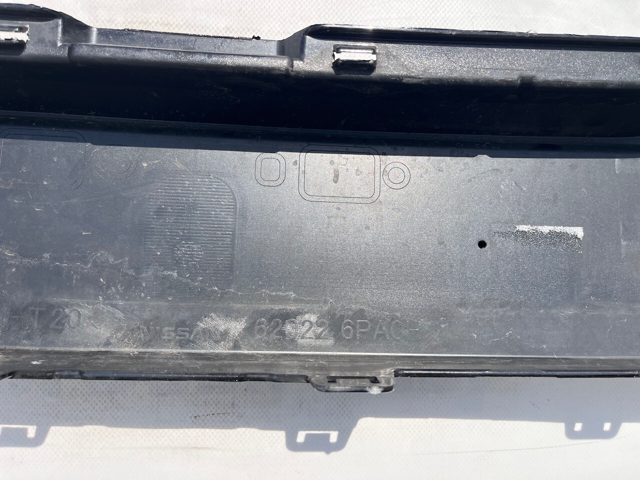 Nissan Juke Tekna N-connecta Mk2 2019 - 2024 Front Bumper 4 Pdc Genuine [l627]